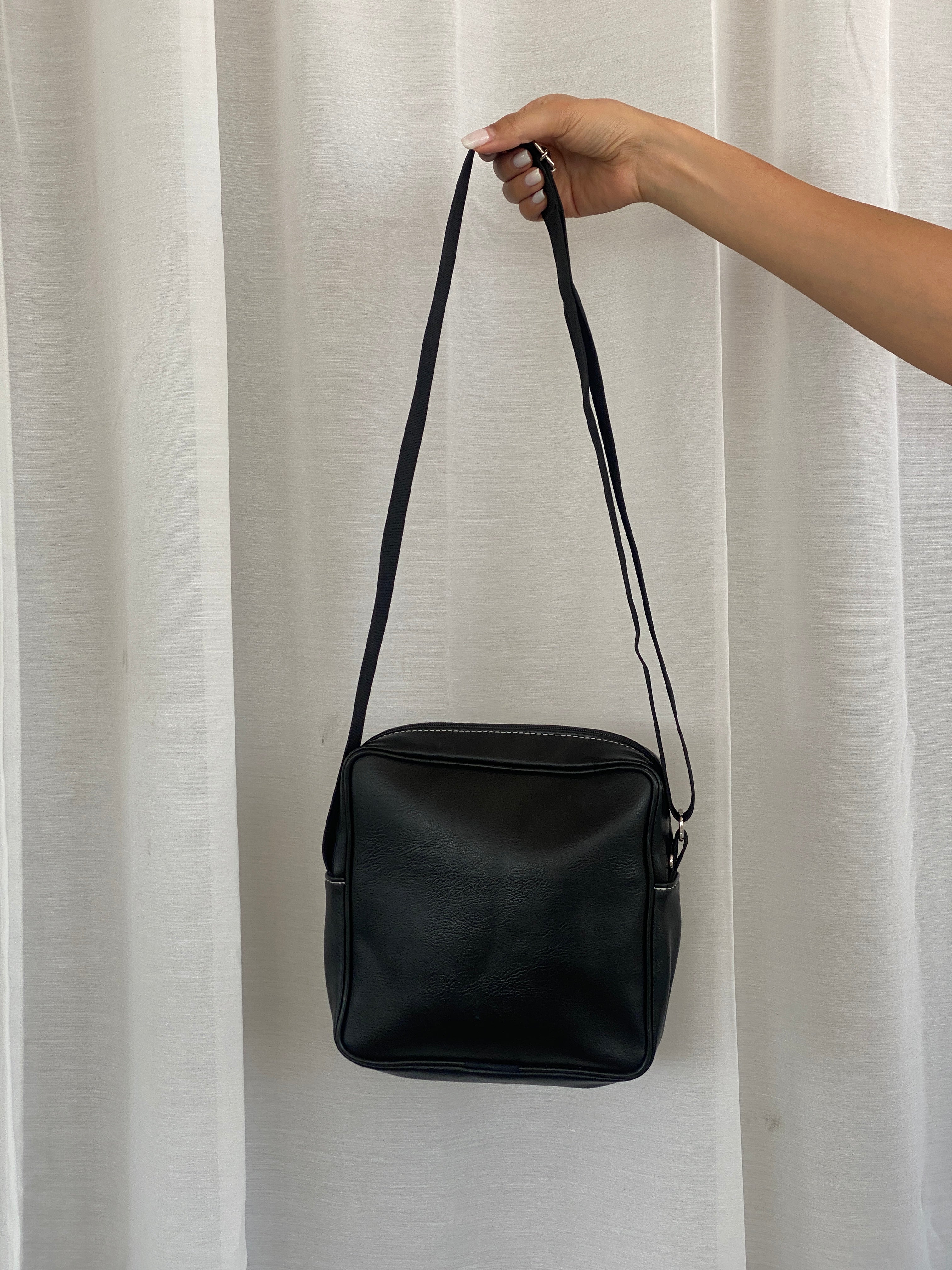 Paul Frank Headphones Julius Monkey Black Messenger Bag - Balagan Vintage Handbags 00s, 90s, bag, consignment, NEW IN, Rand, shoulder bag, Y2K