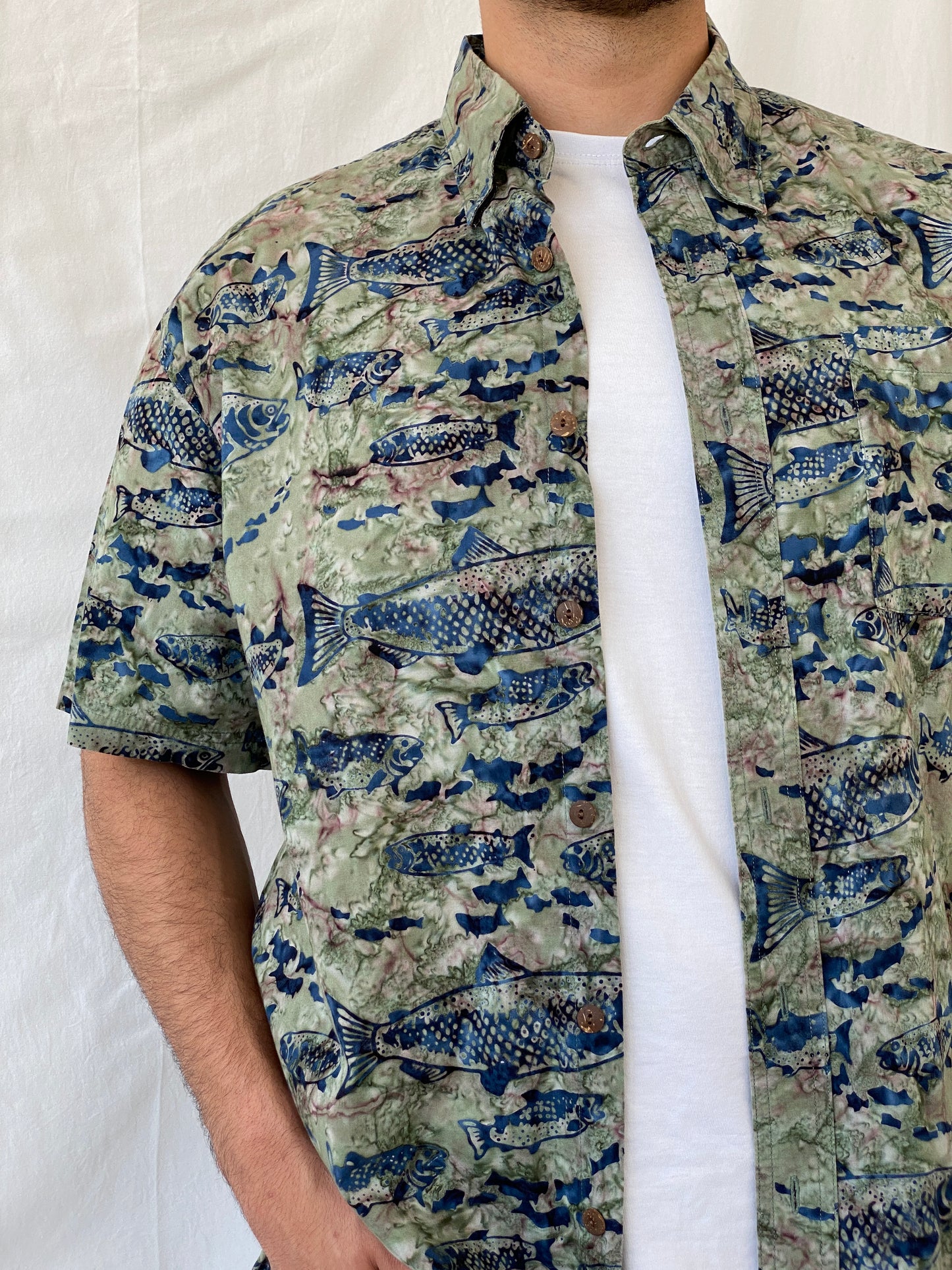 Redington Men’s Short Sleeve Tie Dye Green Fishing Button Up Fish Print Shirt - L - Balagan Vintage Half Sleeve Shirt 90s, half sleeve shirt, Hawaiian shirt, mens shirt, NEW IN, printed shirt, Ramez, silk