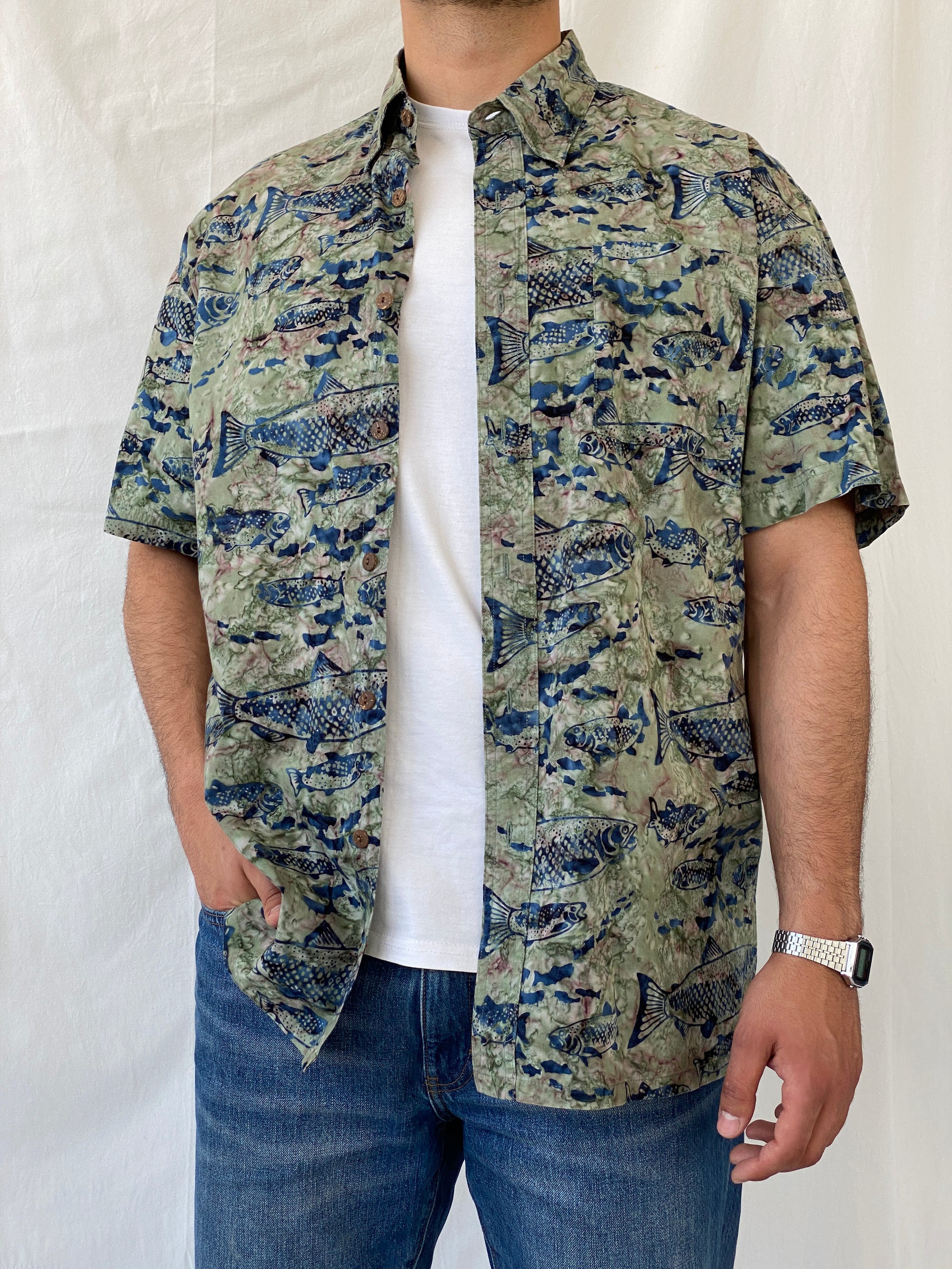 Redington Men’s Short Sleeve Tie Dye Green Fishing Button Up Fish Print Shirt - L - Balagan Vintage Half Sleeve Shirt 90s, half sleeve shirt, Hawaiian shirt, mens shirt, NEW IN, printed shirt, Ramez, silk