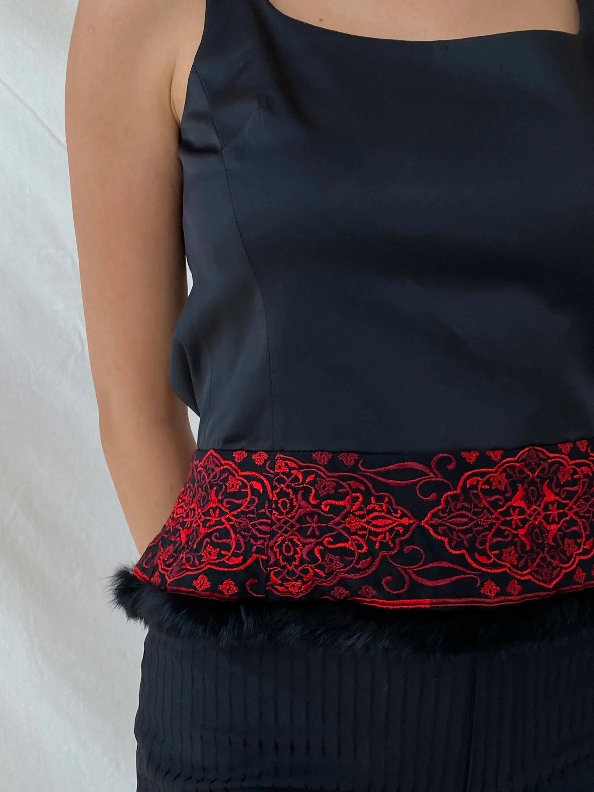 Sinéquanone Paris Open Back Black Red Embroidery Top - M - Balagan Vintage Sleeveless Top floral embroidery, Mira, sleeveless top, women top