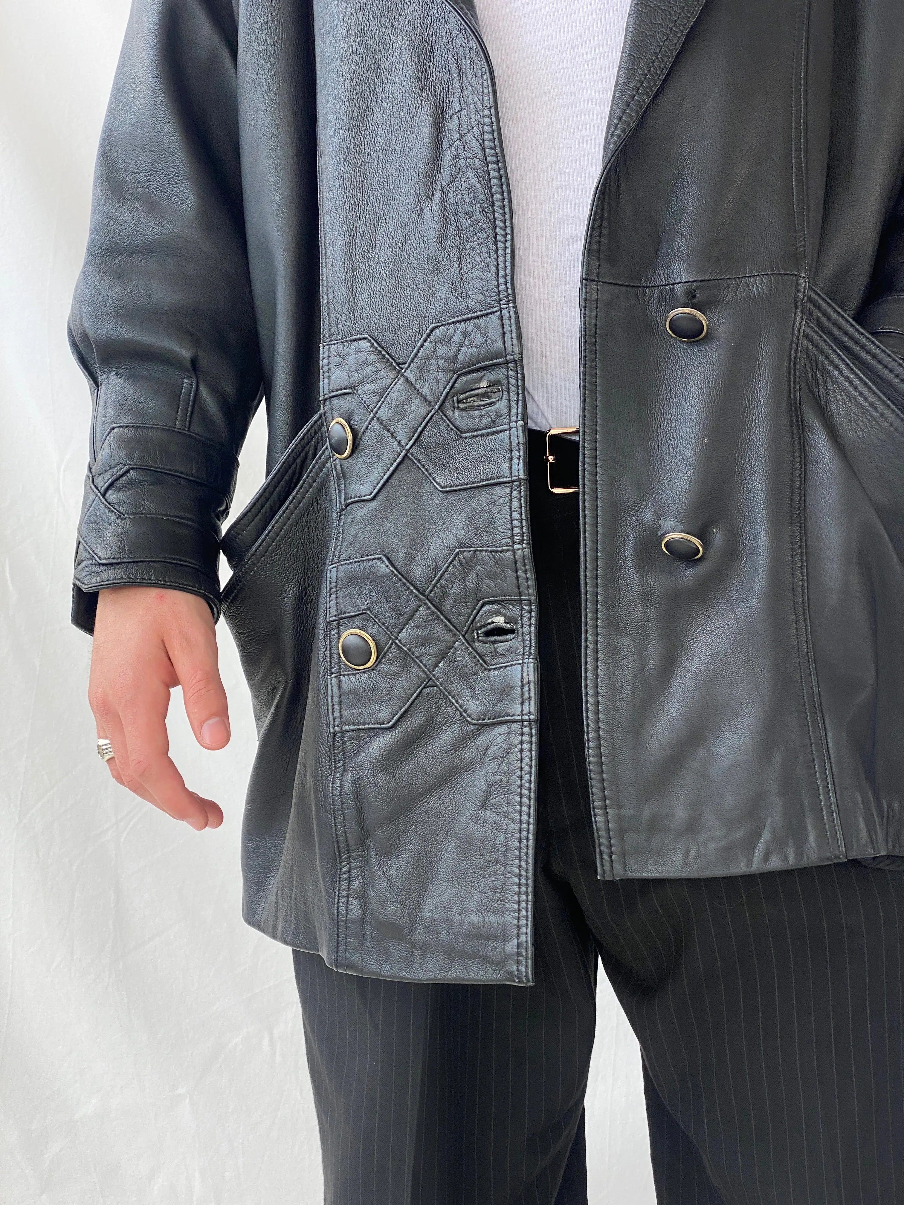 Statement 90s Vintage Genuine Italian Black Leather Coat with Geometric Details - L - Balagan Vintage Leather Jacket 90s, consignment, Farah, genuine leather, genuine leather jacket, Hamza, leather blazer, winter
