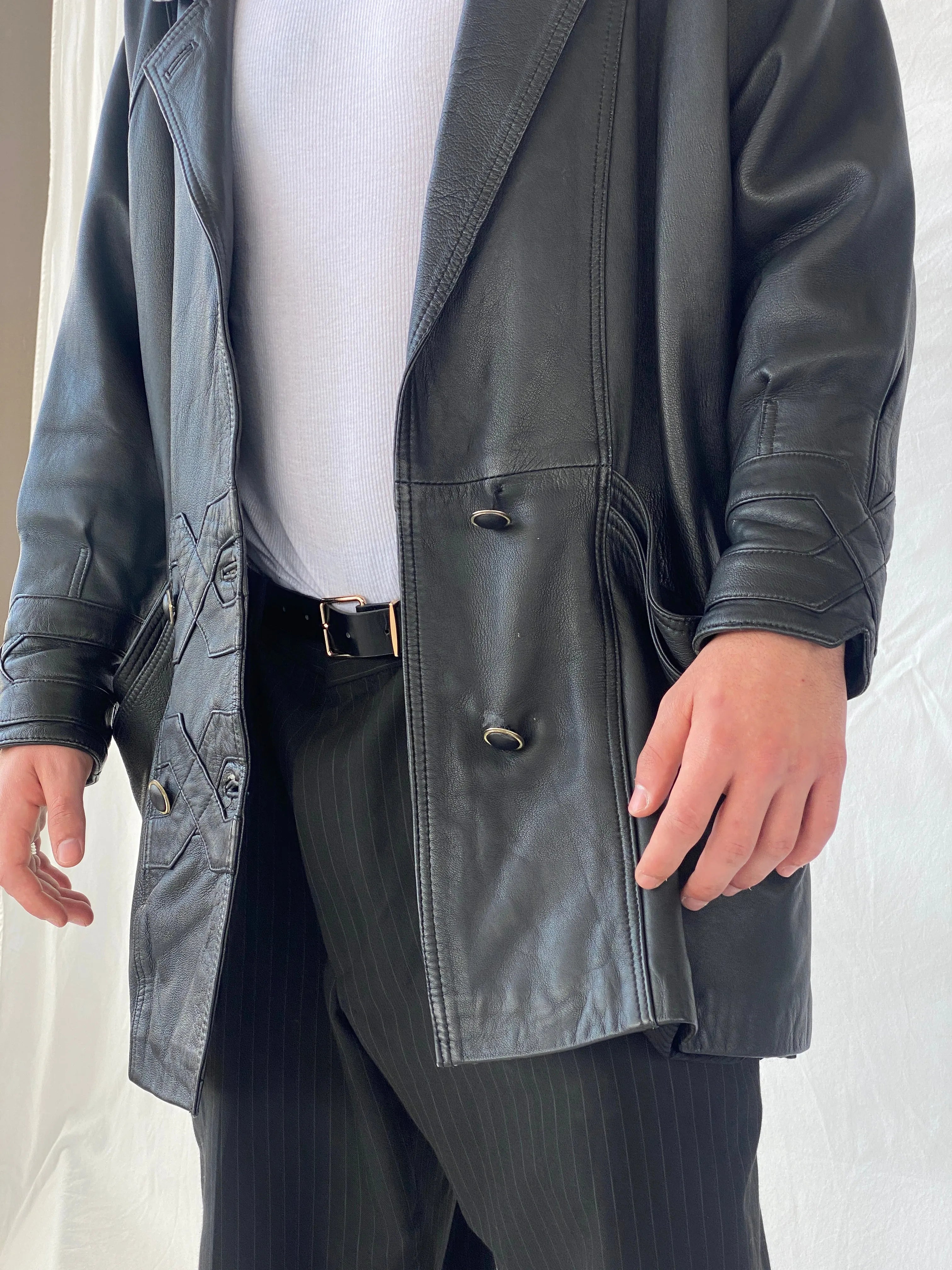 Statement 90s Vintage Genuine Italian Black Leather Coat with Geometric Details - L - Balagan Vintage Leather Jacket 90s, consignment, Farah, genuine leather, genuine leather jacket, Hamza, leather blazer, winter