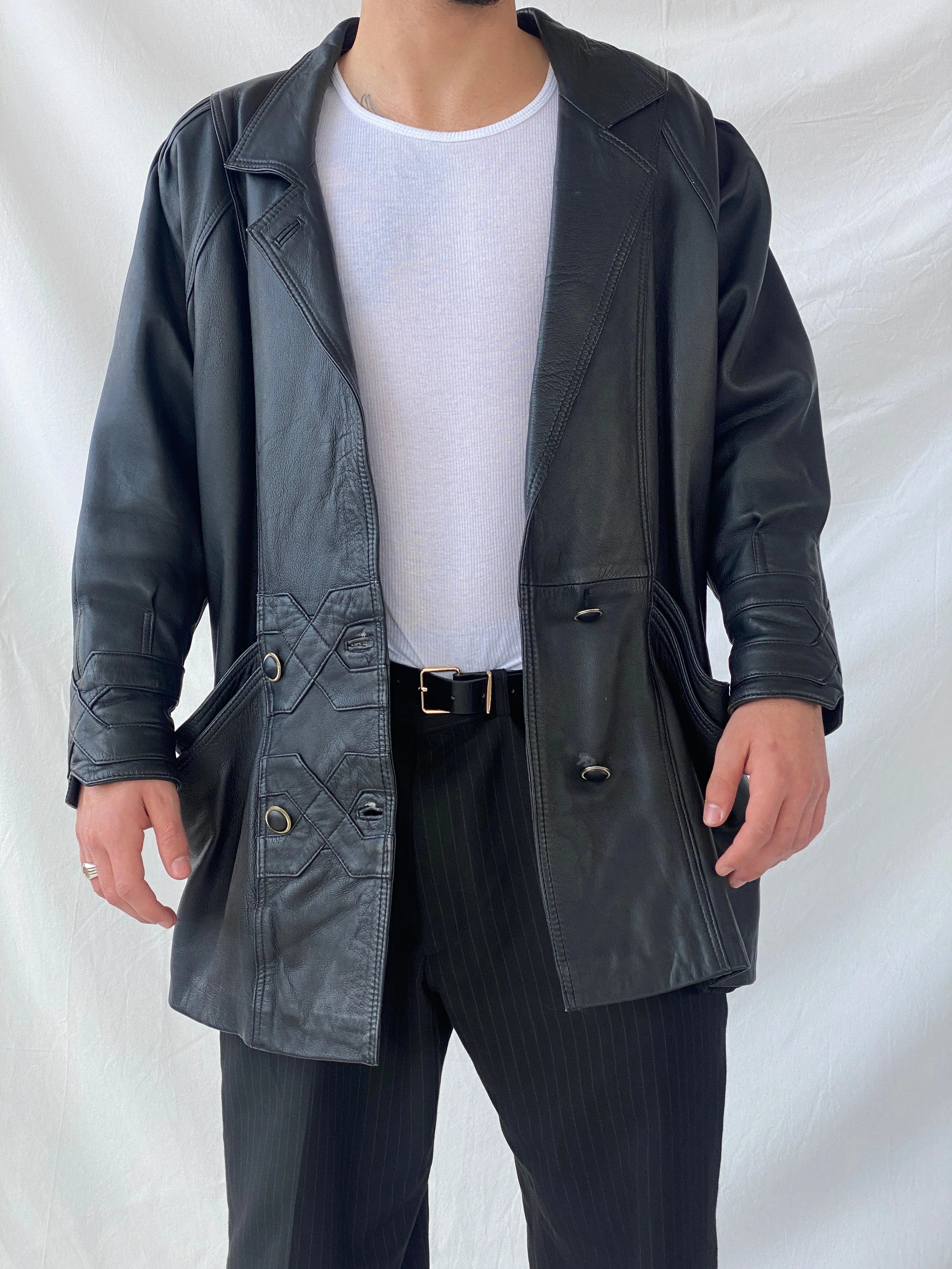 Statement 90s Vintage Genuine Italian Black Leather Coat with Geometric Details - L - Balagan Vintage Leather Jacket 90s, consignment, Farah, genuine leather, genuine leather jacket, Hamza, leather blazer, winter