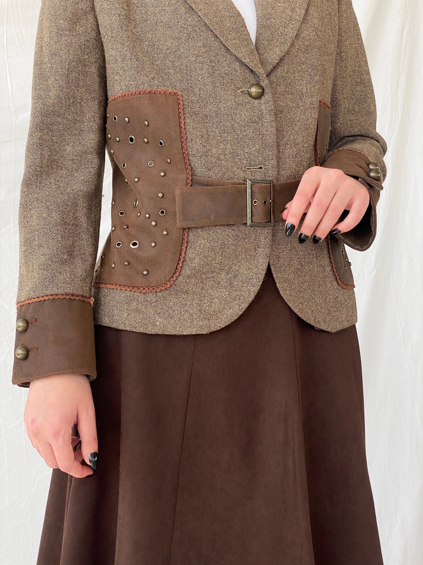 Statement Gürler Giyim Women’s Suede-Like Patches Brown Blazer - L - Balagan Vintage Blazer 00s, Ayah, blazer, Coats&Jackets, consignment, Dana, tweed blazer, vintage blazer, Women's Blazers