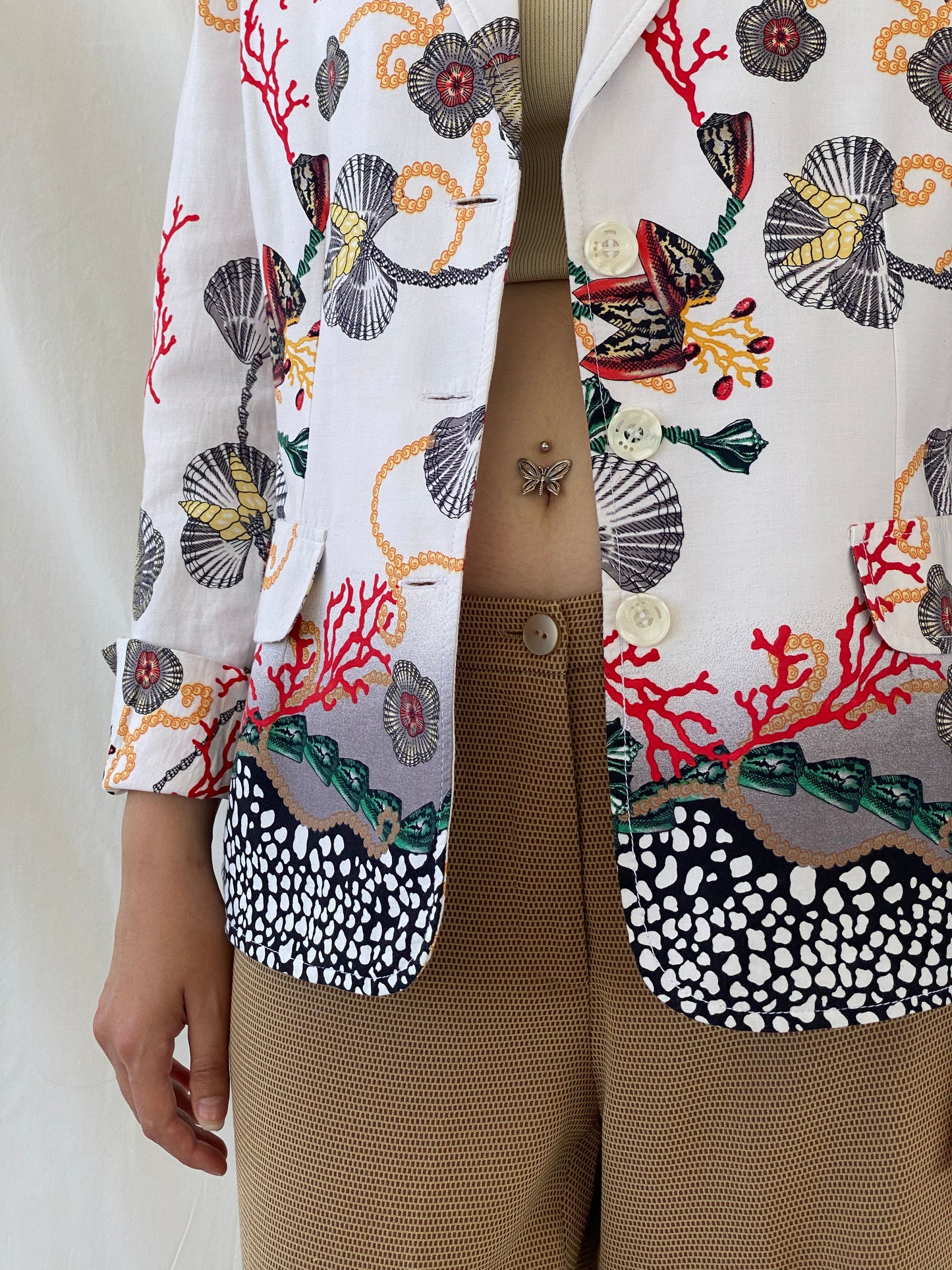 Statement SELMA Ivory Multicolor Seashell Red Coral Printed Cotton Blazer - XL - Balagan Vintage Blazer 00s, Ayah, blazer, consignment, NEW IN, Shereen, striped