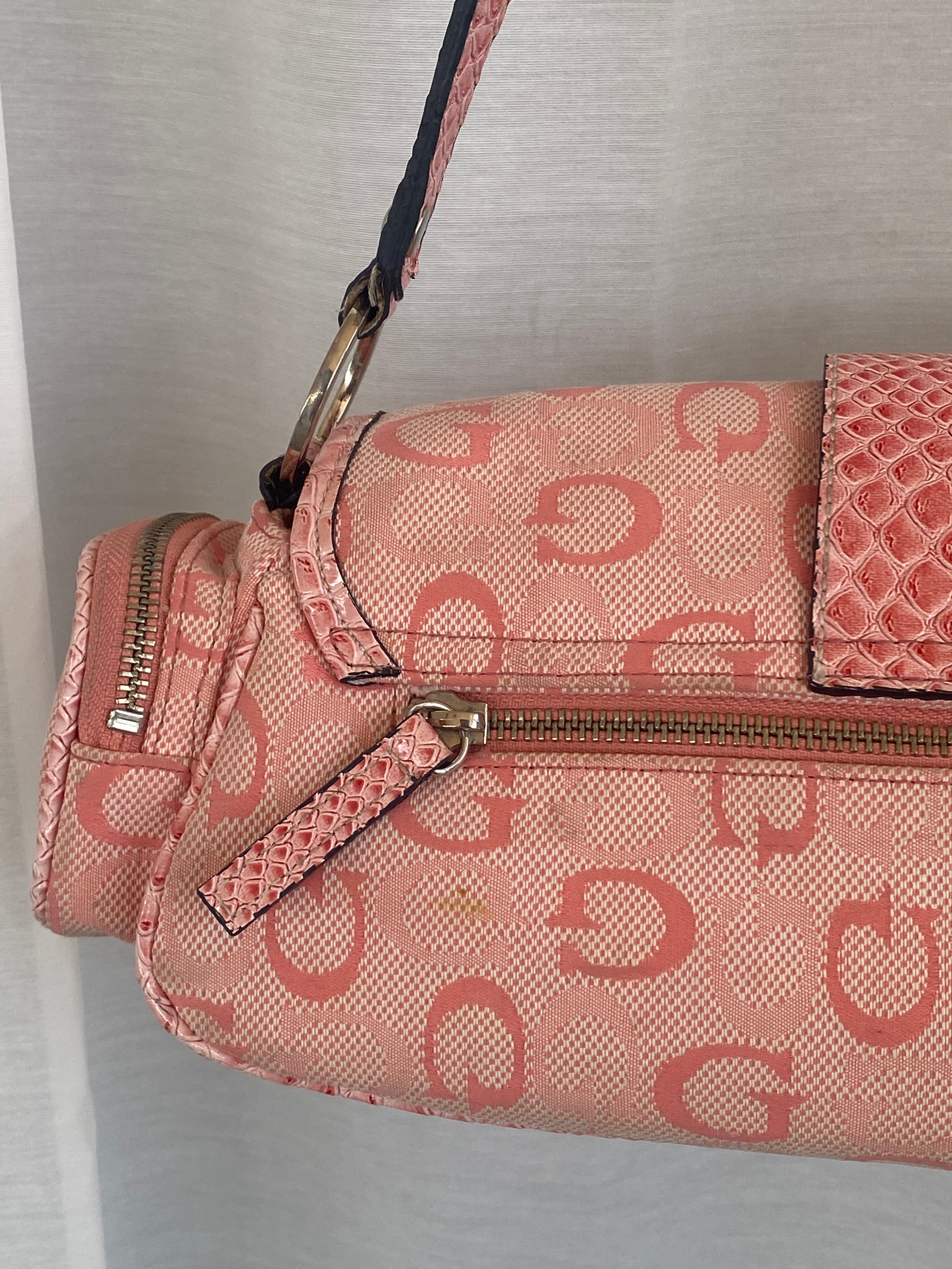 Statement Vintage Y2K Guess Pink Monogram Shoulder Bag - Balagan Vintage Shoulder Bag 00s, 90s, bag, genuine leather, guess, NEW IN, shoulder bag, Y2K