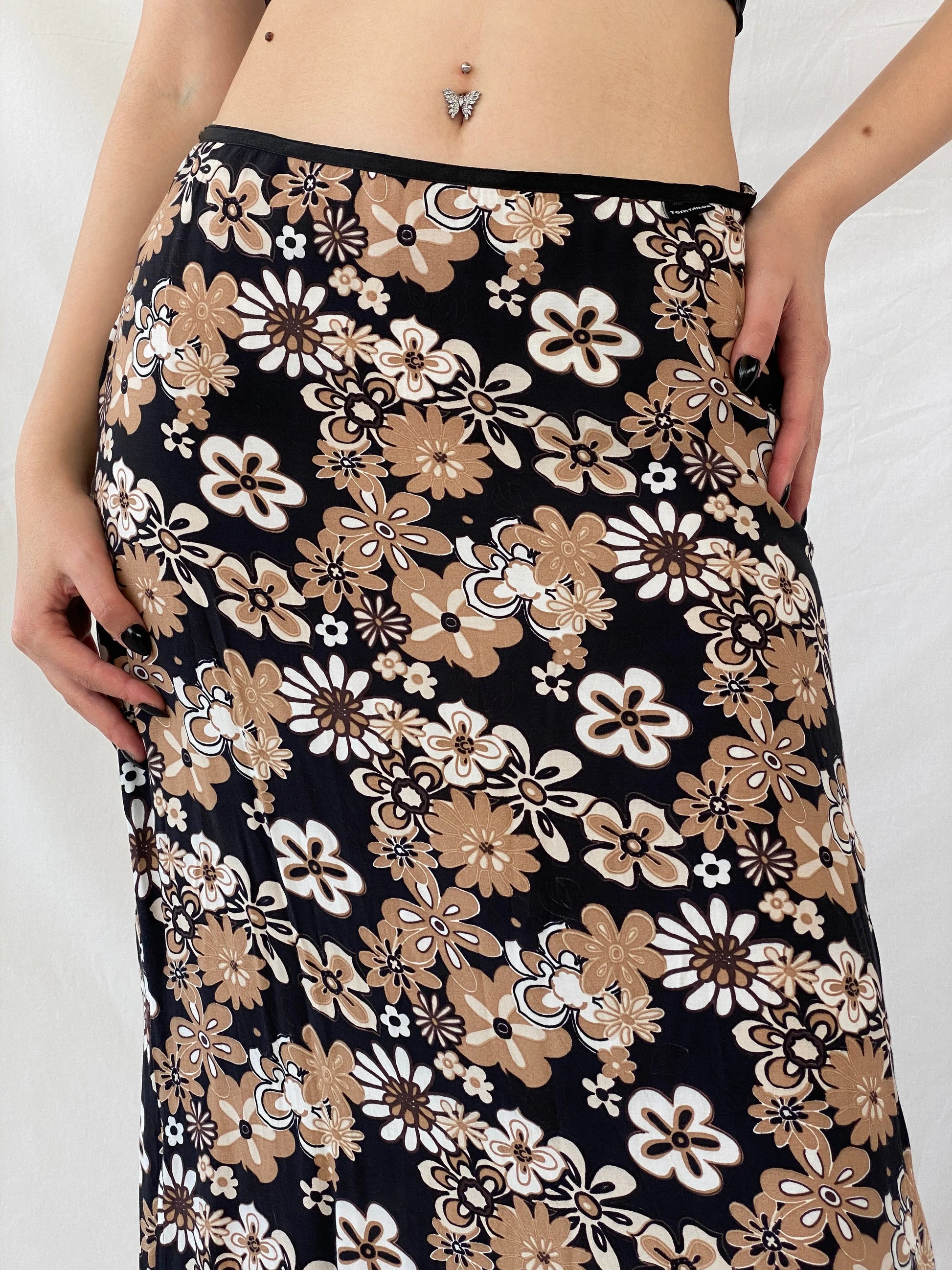 Tom Tailor Black Floral Maxi Skirt - L - Balagan Vintage Maxi Skirt Ayah, floral, floral print, floral skirt, maxi skirt, skirt