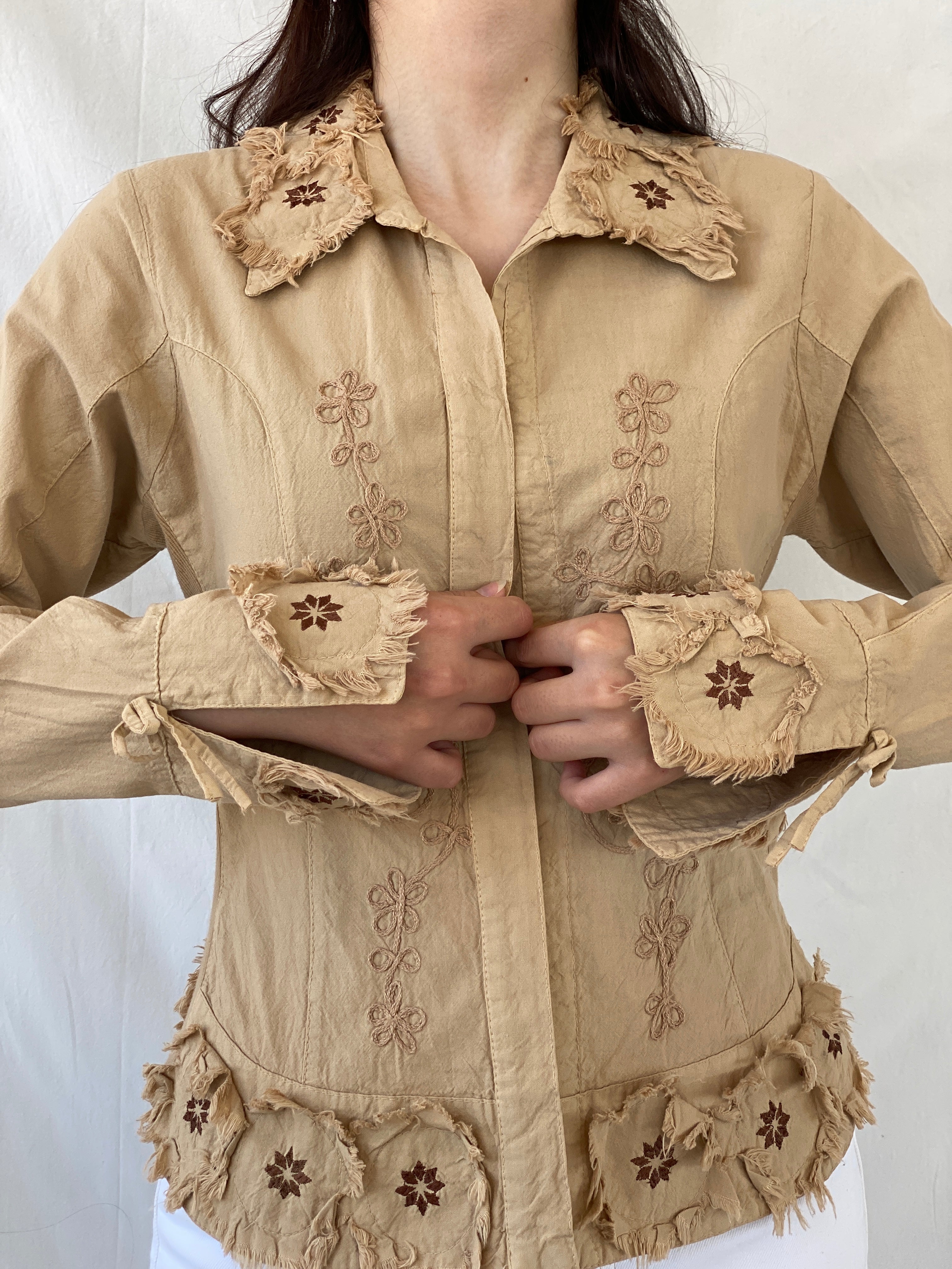 Unique Vintage Western Beige Floral Embroidered Frayed Patches Long Sleeve Button Up Women’s Shirt - M - Balagan Vintage Full Sleeve Shirt 00s, Ayah, full sleeve shirt, NEW IN, summer