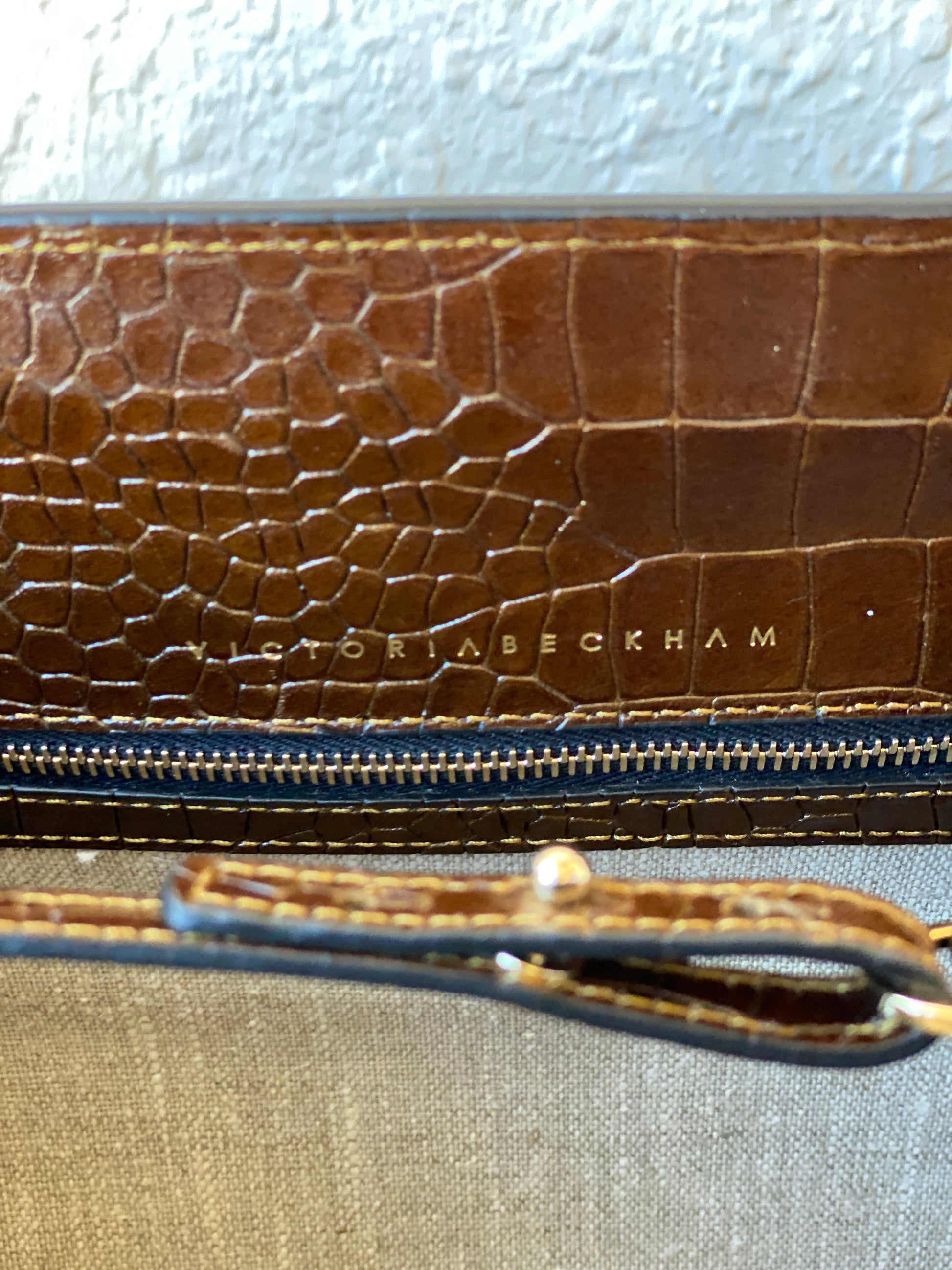 Victoria Beckham Large Chocolate Brown Leather Croc Effect Women's Bag - Balagan Vintage Shoulder Bag 00s, 90s, bag, consignment, genuine leather, Hala, NEW IN, shoulder bag, summer, Y2K