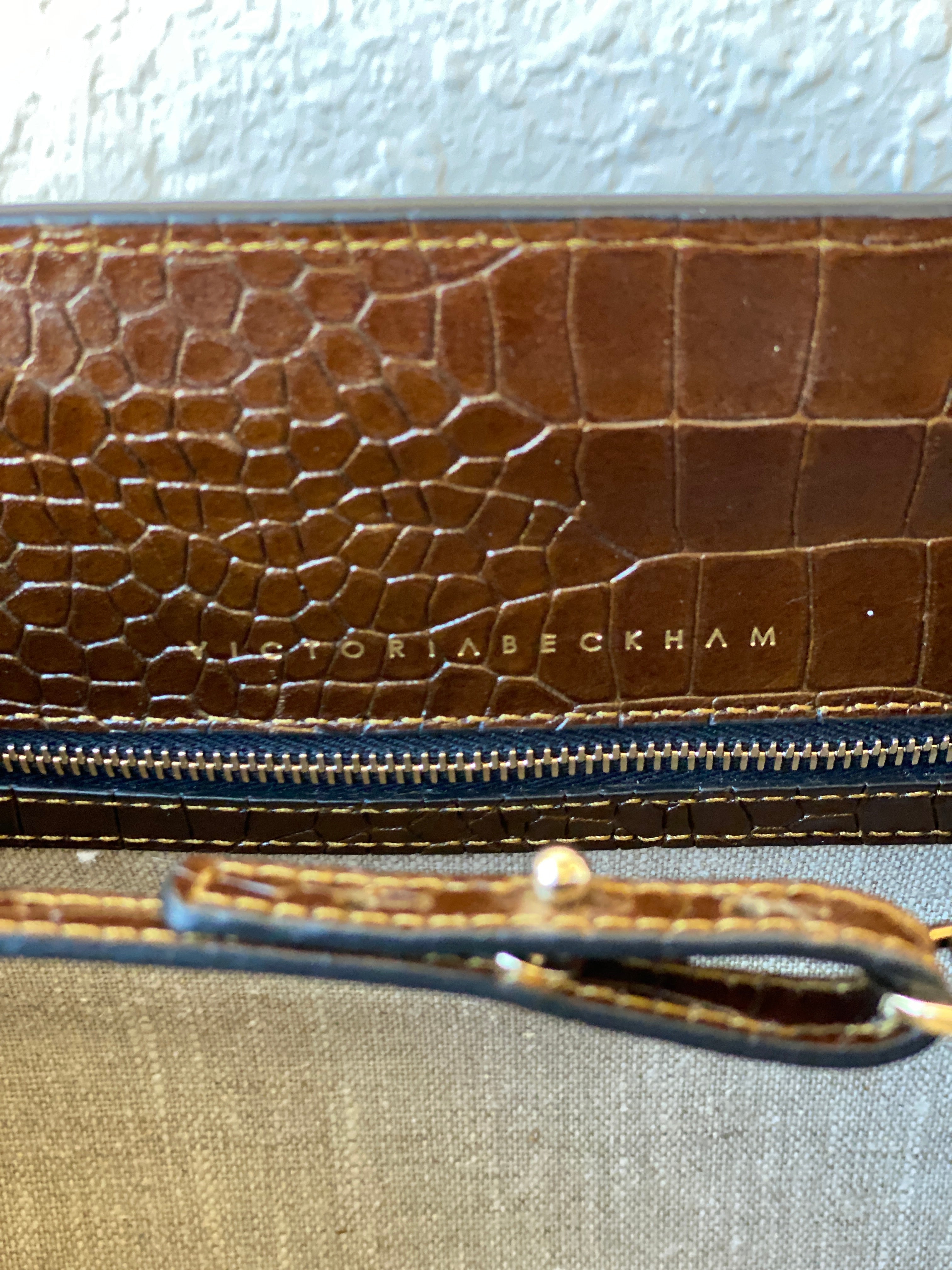 Victoria Beckham Large Chocolate Brown Leather Croc Effect Women's Bag - Balagan Vintage Shoulder Bag 00s, 90s, bag, consignment, genuine leather, Hala, NEW IN, shoulder bag, summer, Y2K