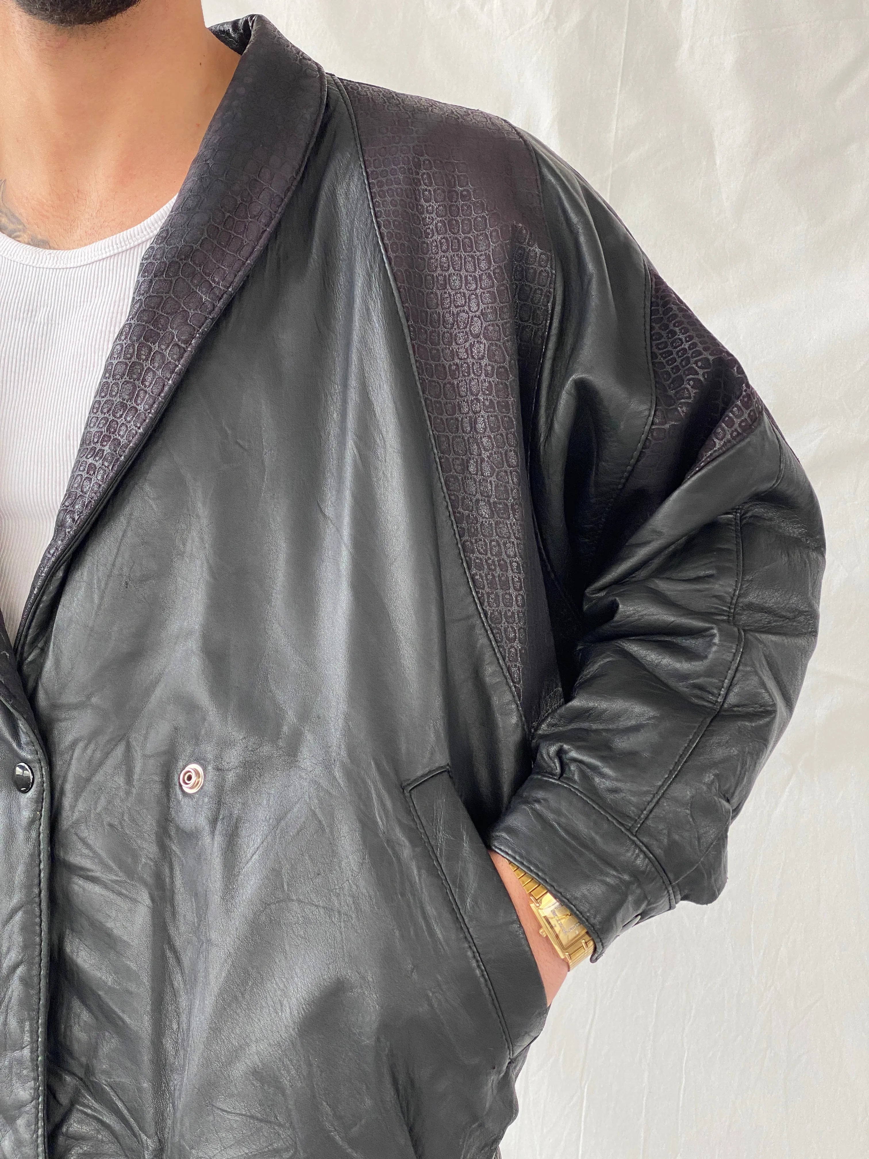 Vintage 70s Wm. Chris Genuine Leather Bomber Jacket With Snake Texture Details - M - Balagan Vintage Leather Jacket 90s, genuine leather, genuine leather jacket, Hamza, leather blazer, winter