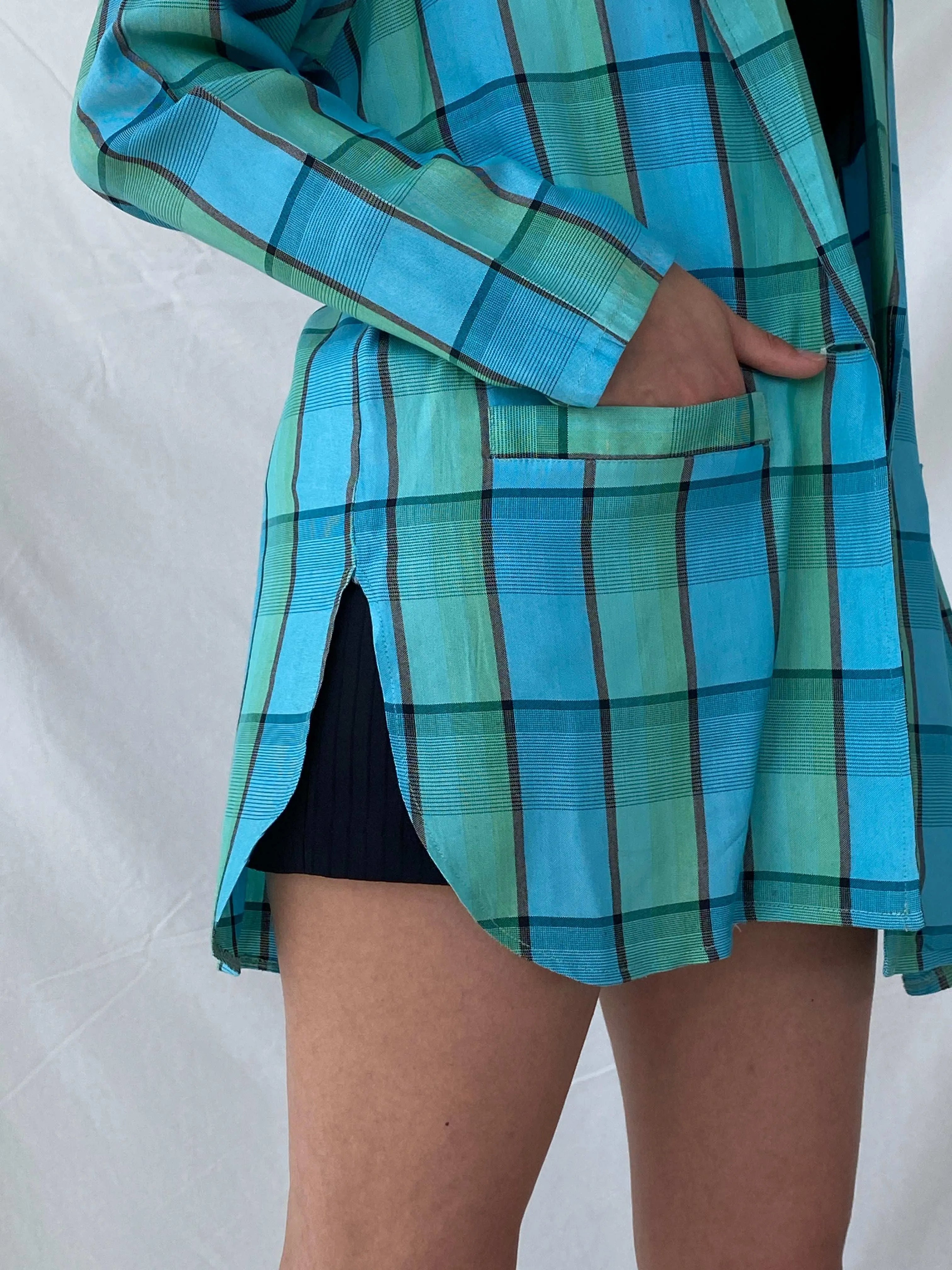 Vintage 80s/90s Instant Shop Green & Blue Plaid Oversized Blazer - L - Balagan Vintage Blazer 00s, blazer, full sleeve blazer, Mira, plaid, plaid blazer