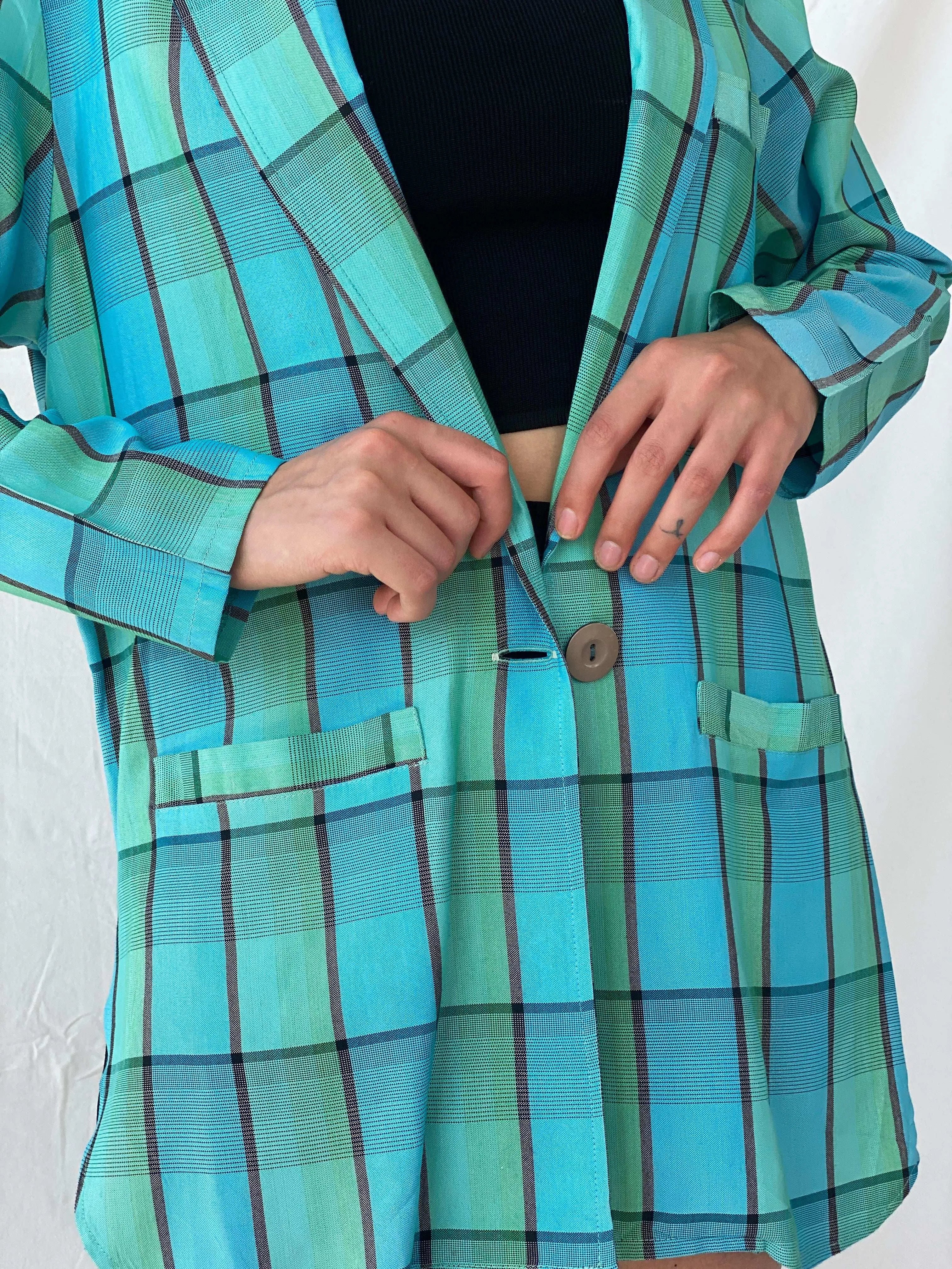 Vintage 80s/90s Instant Shop Green & Blue Plaid Oversized Blazer - L - Balagan Vintage Blazer 00s, blazer, full sleeve blazer, Mira, plaid, plaid blazer