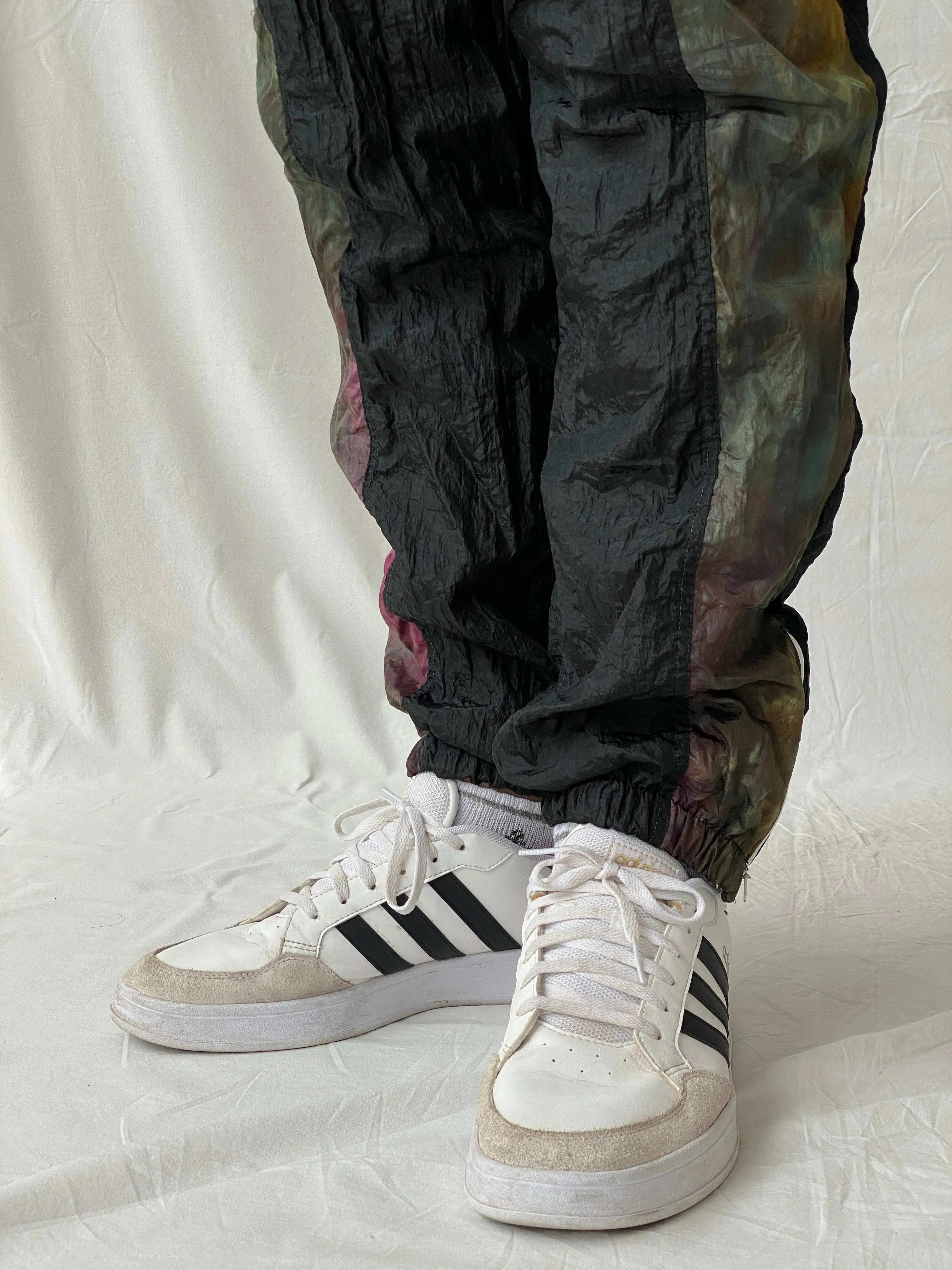 Vintage 80s/90s Sergio Tacchini Black Track Windbreaker Pants - L - Balagan Vintage Track Pants 80s, 90s, Ramez, vintage pants, windbreaker, winter