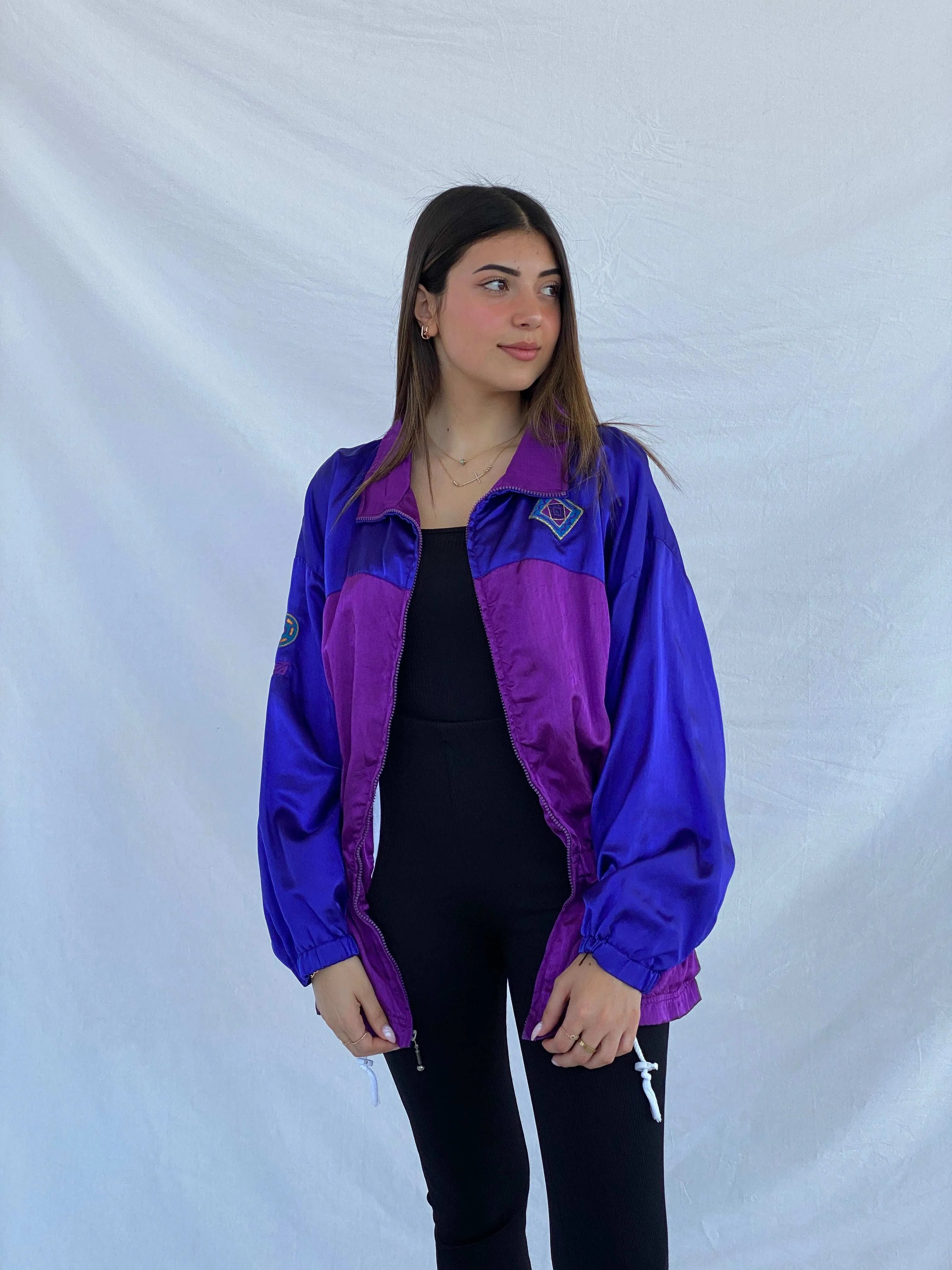 Vintage 90s AVIA Windbreaker Jacket - Size Large - Balagan Vintage Windbreaker Jacket 80s, 90s, Juana, vintage windbreaker, windbreaker, windbreaker jacket