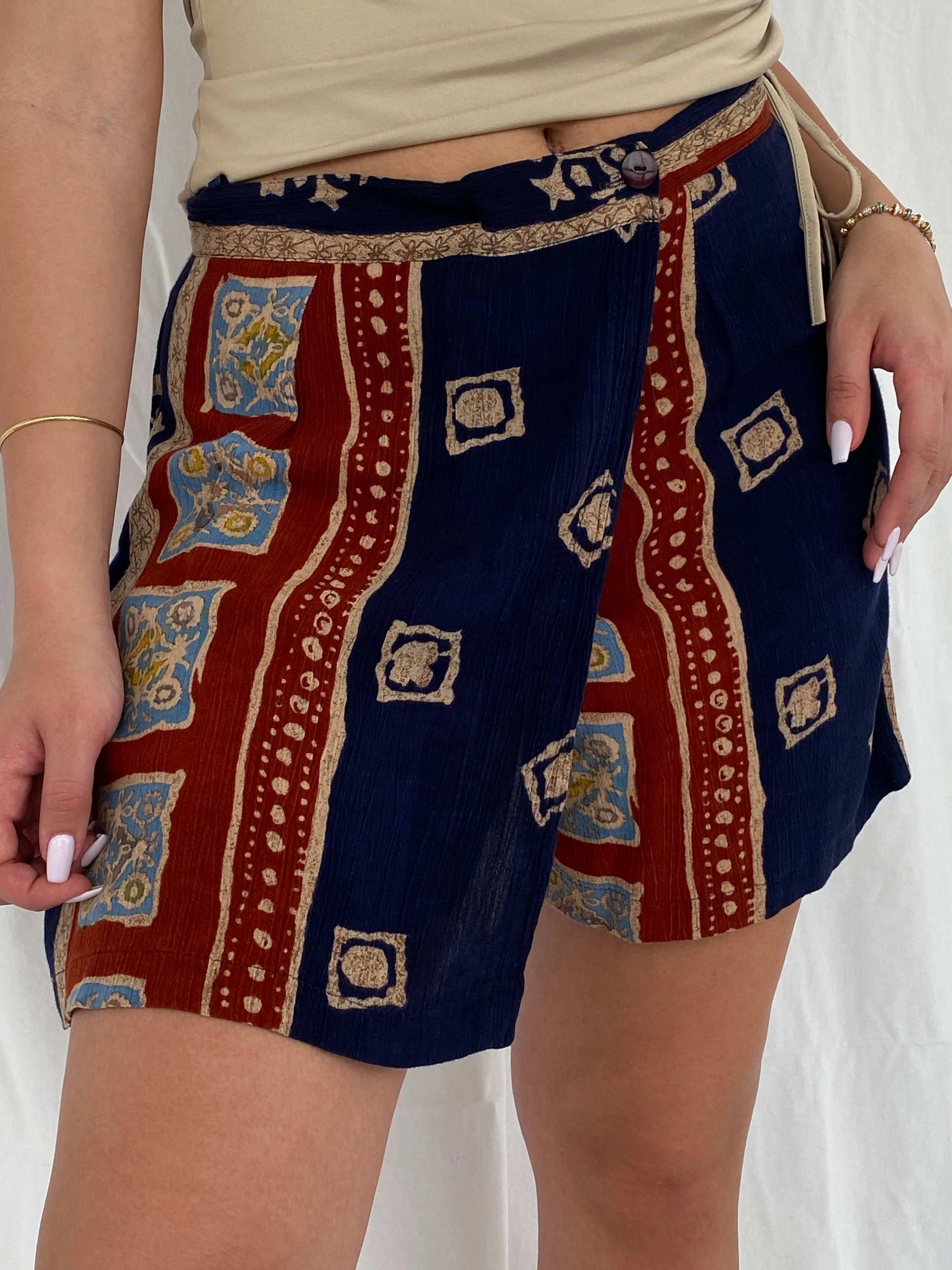 Vintage 90s Bem’s Paris Boho Print Navy Skorts - Size L - Balagan Vintage Shorts 00s, printed shorts, Rama, shorts, vintage shorts