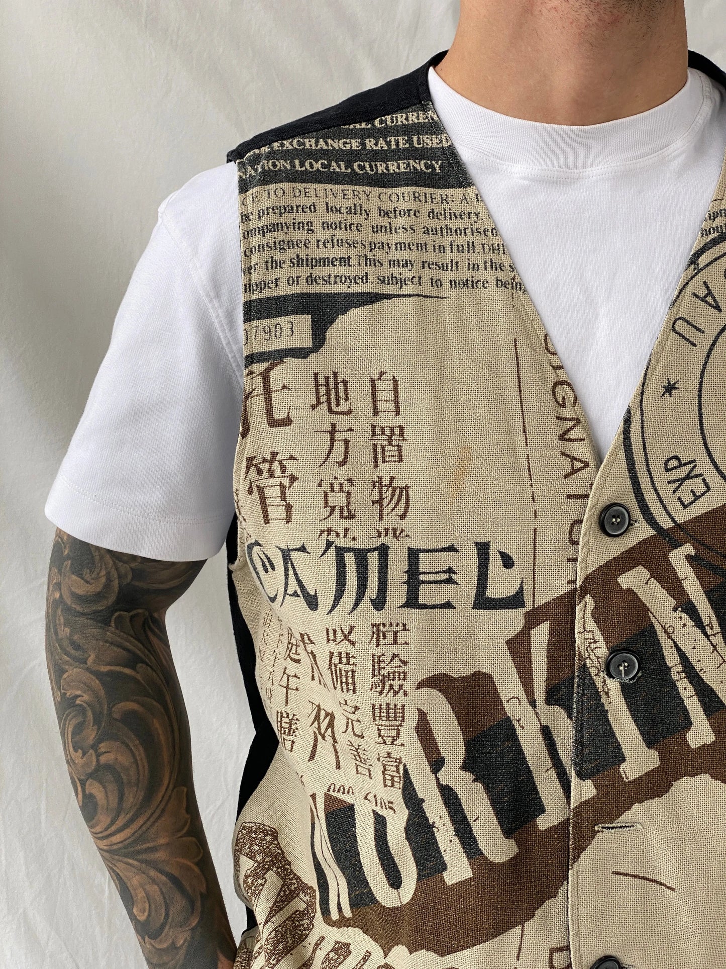 Vintage 90s Camel Collection Beige Printed Vest - L - Balagan Vintage Vest 90s, Hamza, vest, winter
