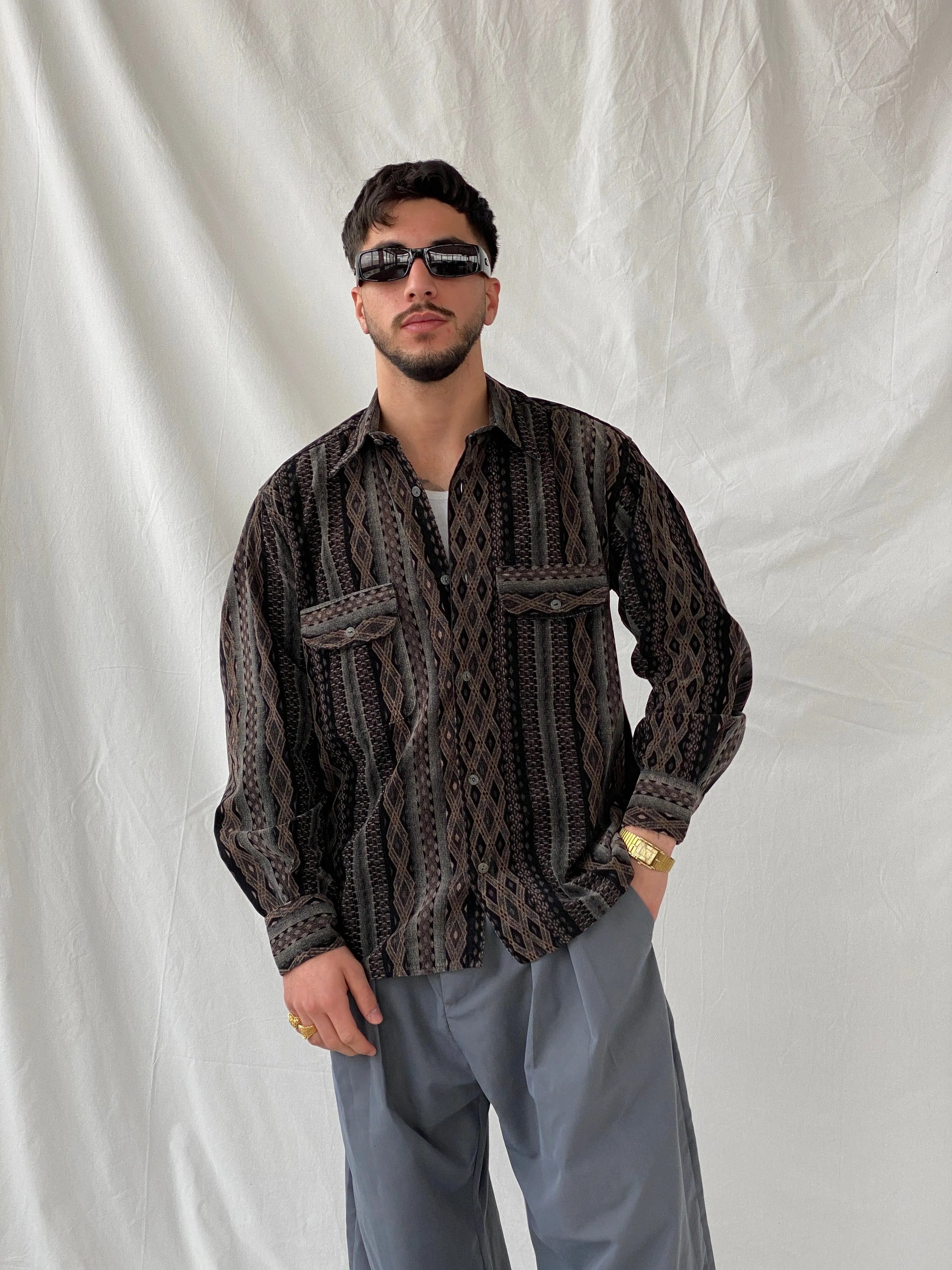 Vintage 90s GÜLATA Men’s Long Sleeve Button Down Corduroy Diamond Print Striped Shirt - L - Balagan Vintage Full sleeve Shirt 90s, full sleeve shirt, Hamza, mens shirt, printed shirt, winter