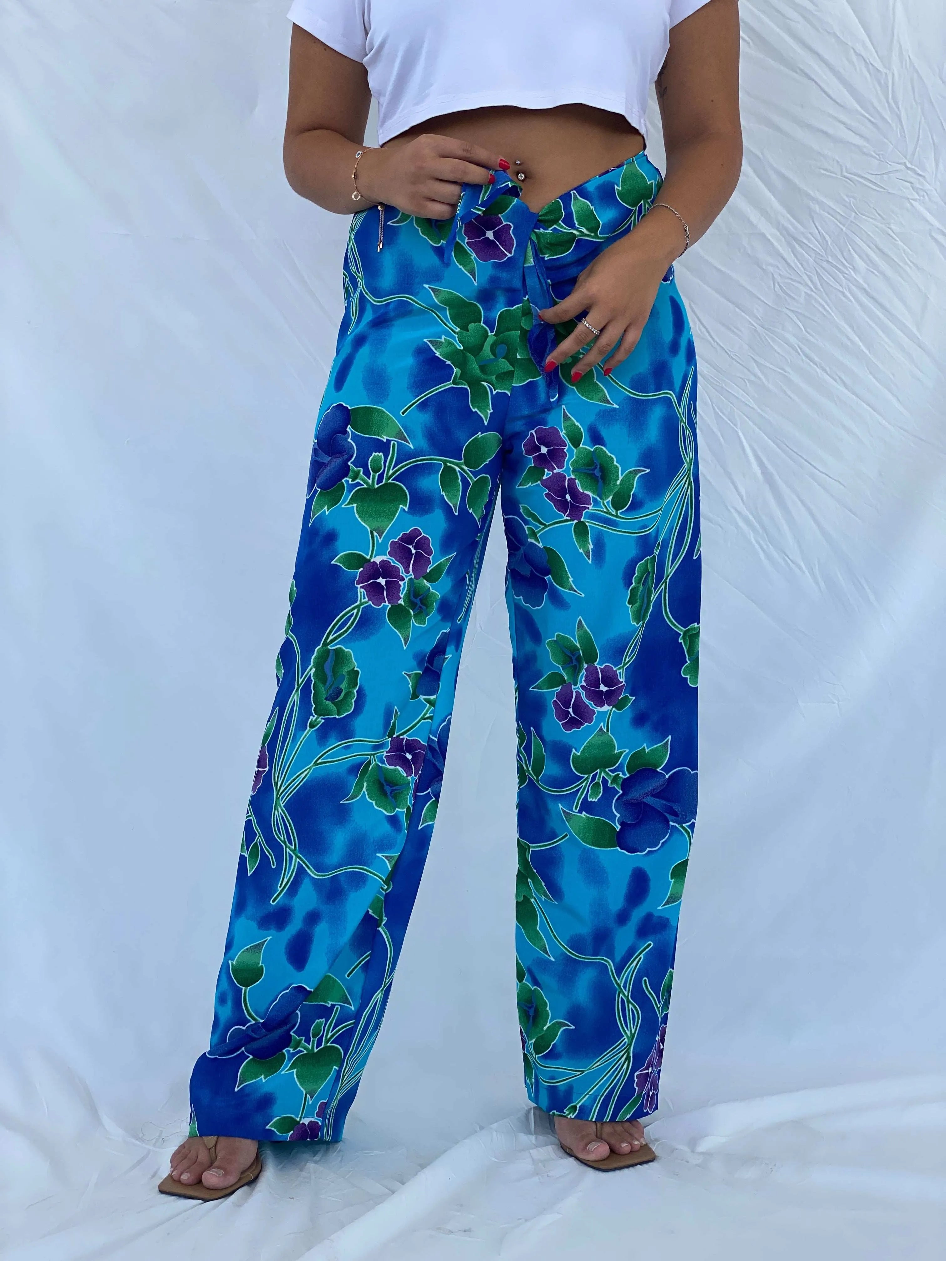 Vintage 90s Jessica Intimates Floral Blue Beach Pants - L - Balagan Vintage Pants 00s, 90s, Dina, floral, floral print, vintage pants