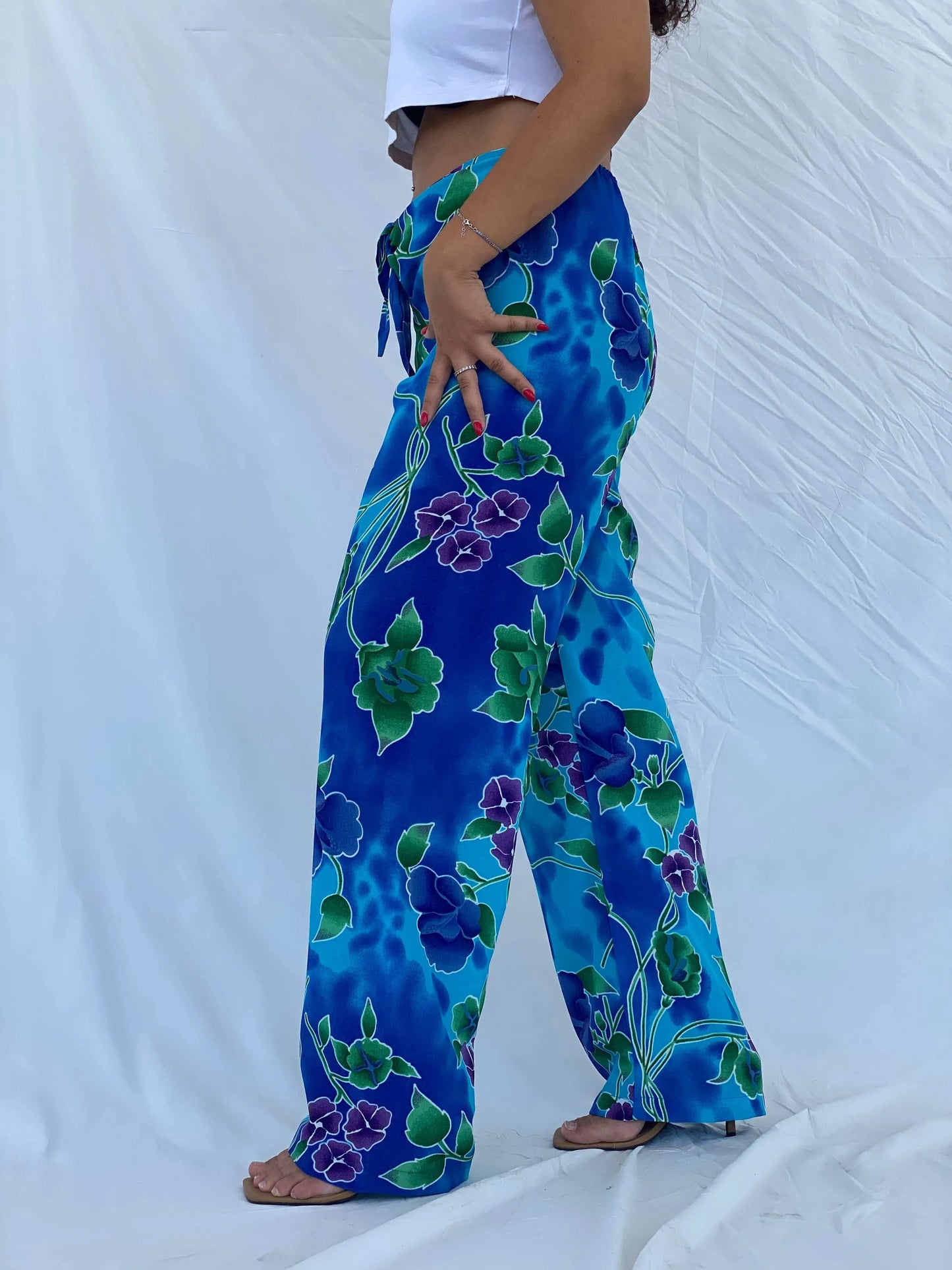 Vintage 90s Jessica Intimates Floral Blue Beach Pants - L - Balagan Vintage Pants 00s, 90s, Deals, Dina, floral, floral print, vintage pants