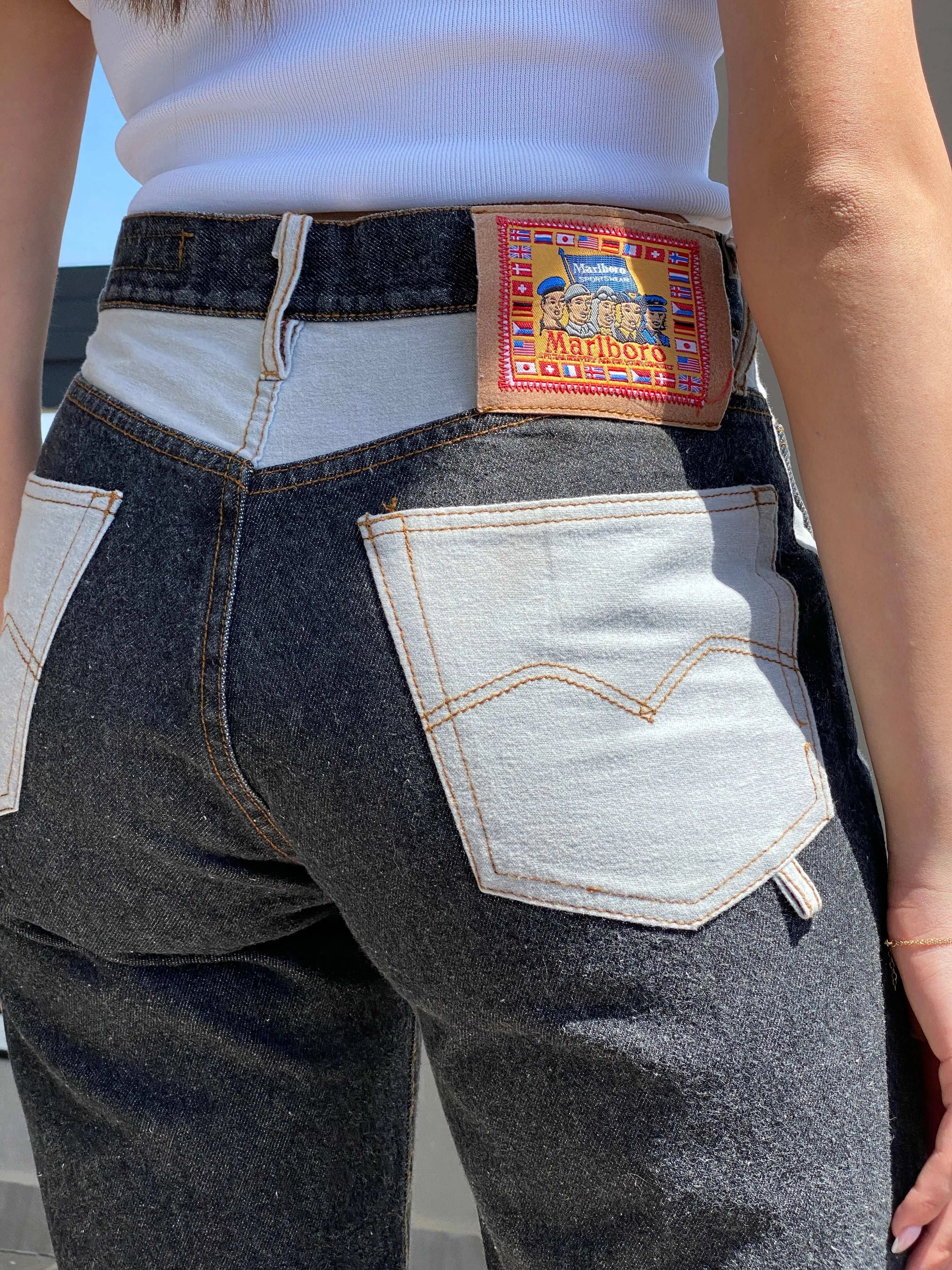 Vintage 90s Marlboro Jeans Reworked Jorts - Balagan Vintage Shorts 90s, Juana, Marlboro classics, shorts, vintage shorts