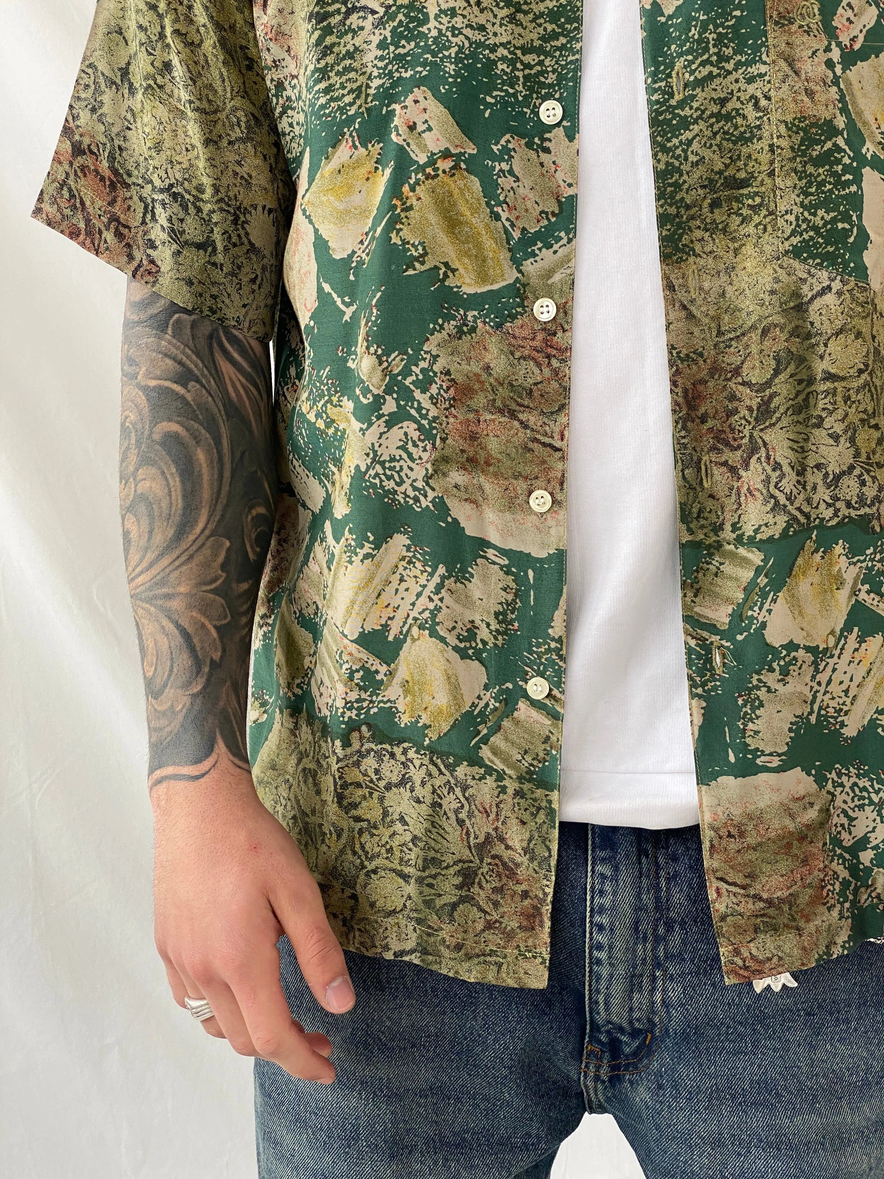 Vintage 90s Oleg Cassini Green Half Sleeve Men‘s Shirt - M - Balagan Vintage Half Sleeve Top 90s, half sleeve shirt, Hamza, mens shirt, winter