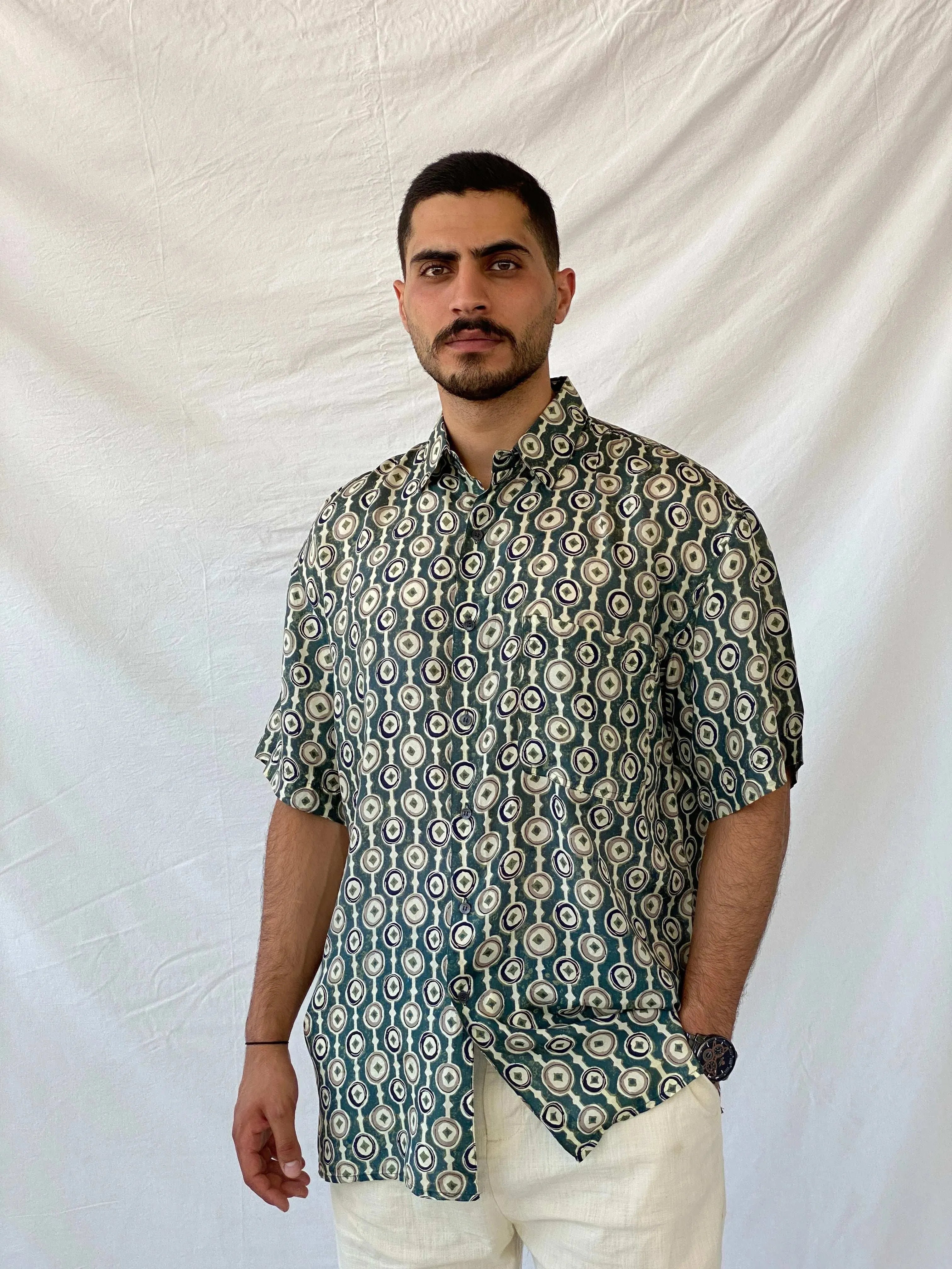 Vintage 90s Robert Stock Half Sleeve Silk Shirt - L - Balagan Vintage Half Sleeve Top 90s, half sleeve shirt, mens shirt, printed shirt, printed silk shirt, Ramez, silk shirt