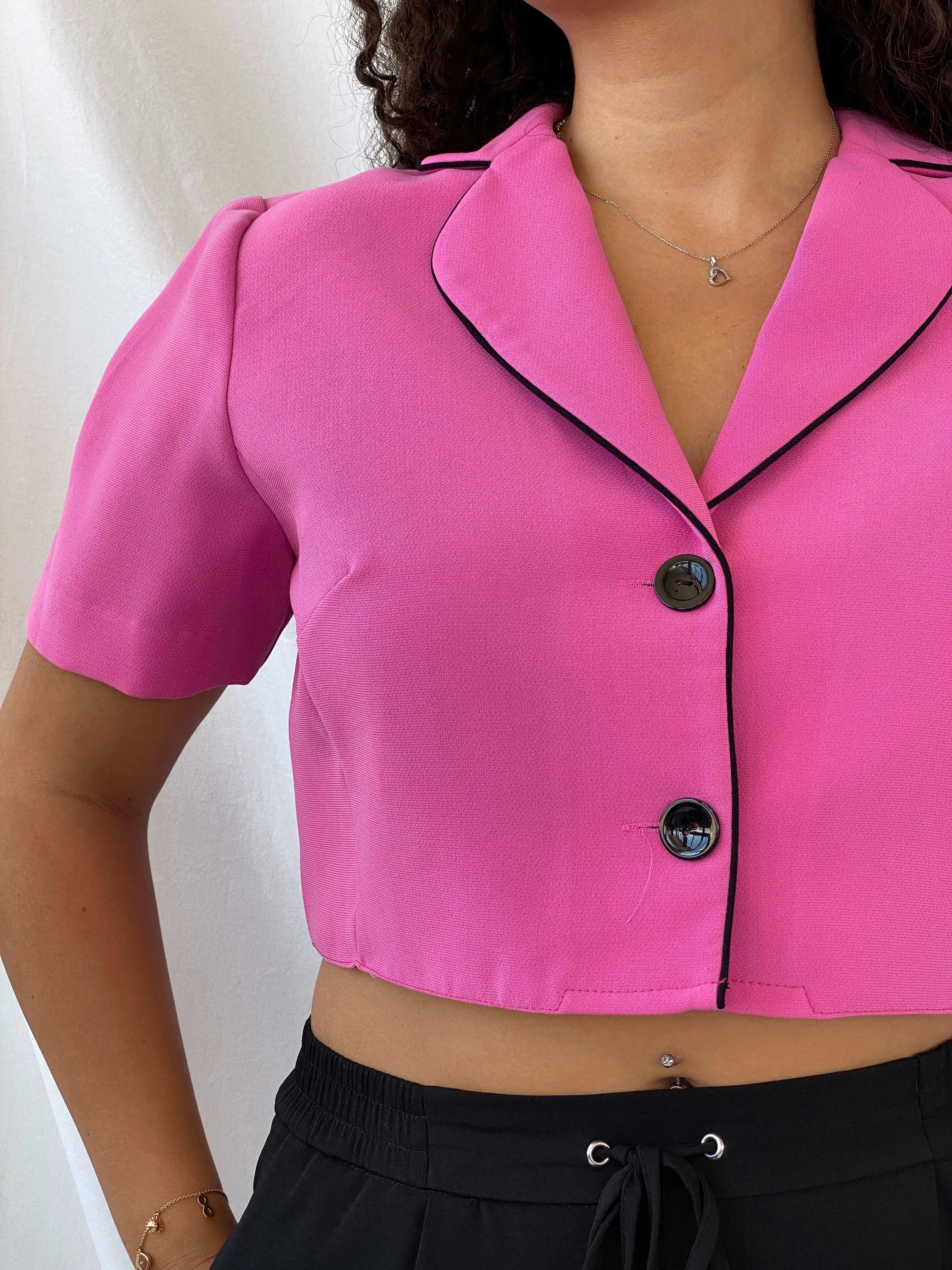 Vintage 90s Studio I Hot Pink Cropped Half-Sleeve Blazer - L - Balagan Vintage Half Sleeve Blazer 00s, 90s, cropped, Dina, floral top, half sleeve blazer, mesh, mesh top