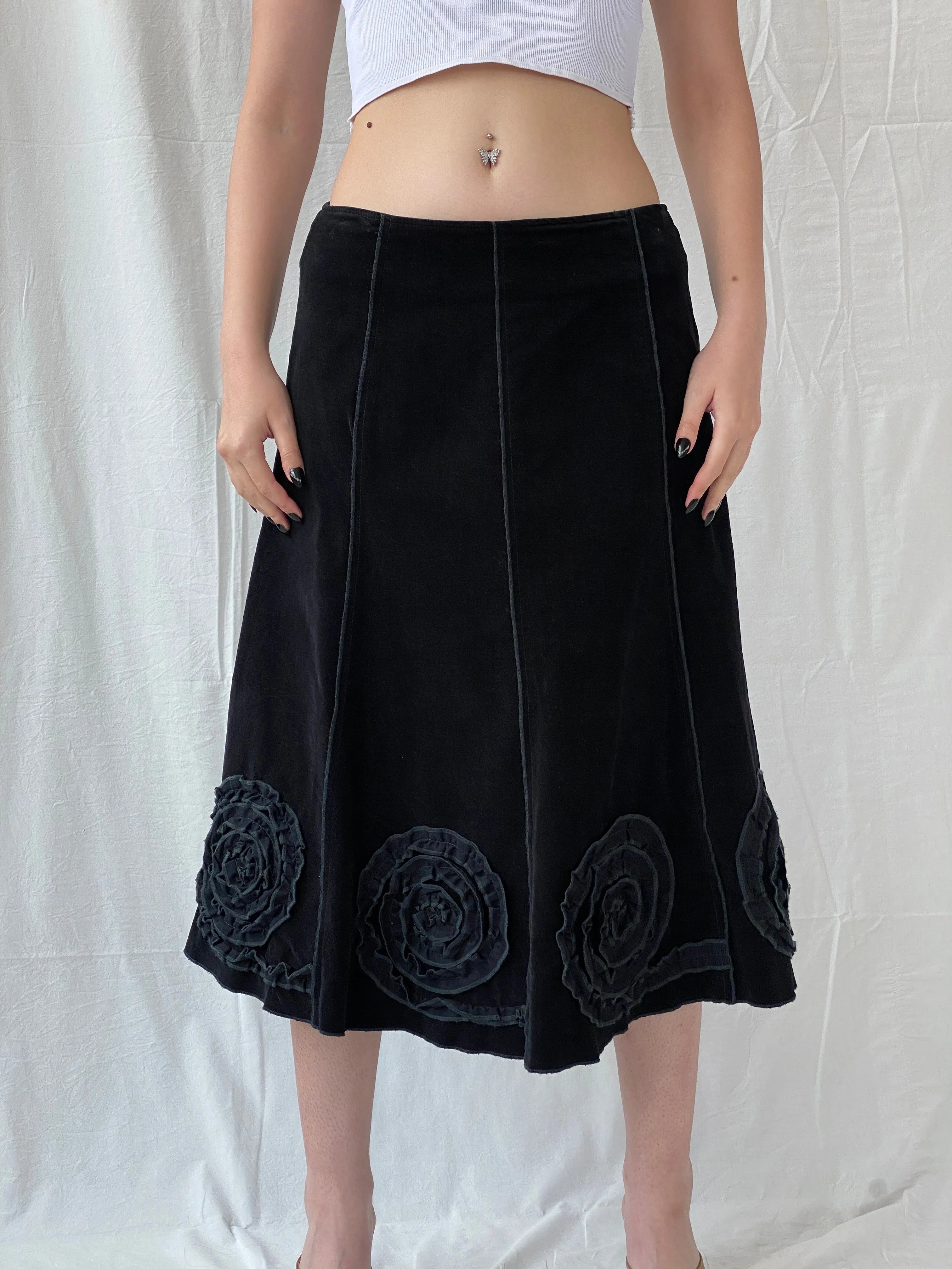 Vintage 90s Tence Black Grunge Spiral Details Midi Velvet A-Line Skirt - M - Balagan Vintage Midi Skirt 00s, Ayah, midi skirt, women skirt