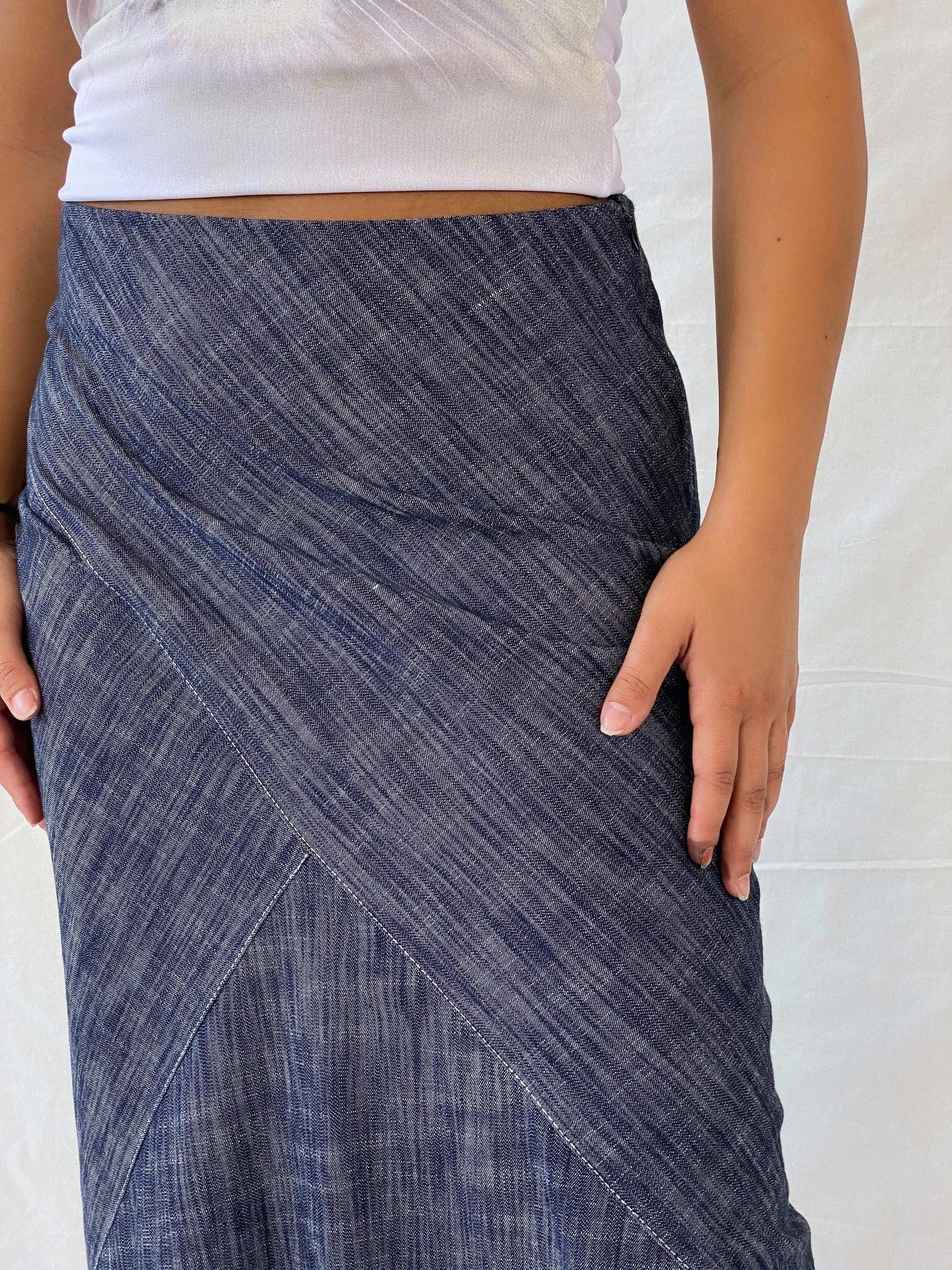 Vintage Celine Denim Pencil Midi Skirt - M - Balagan Vintage Maxi Skirt 00s, Deals, denim, denim skirt, Lana, midi skirt, summer