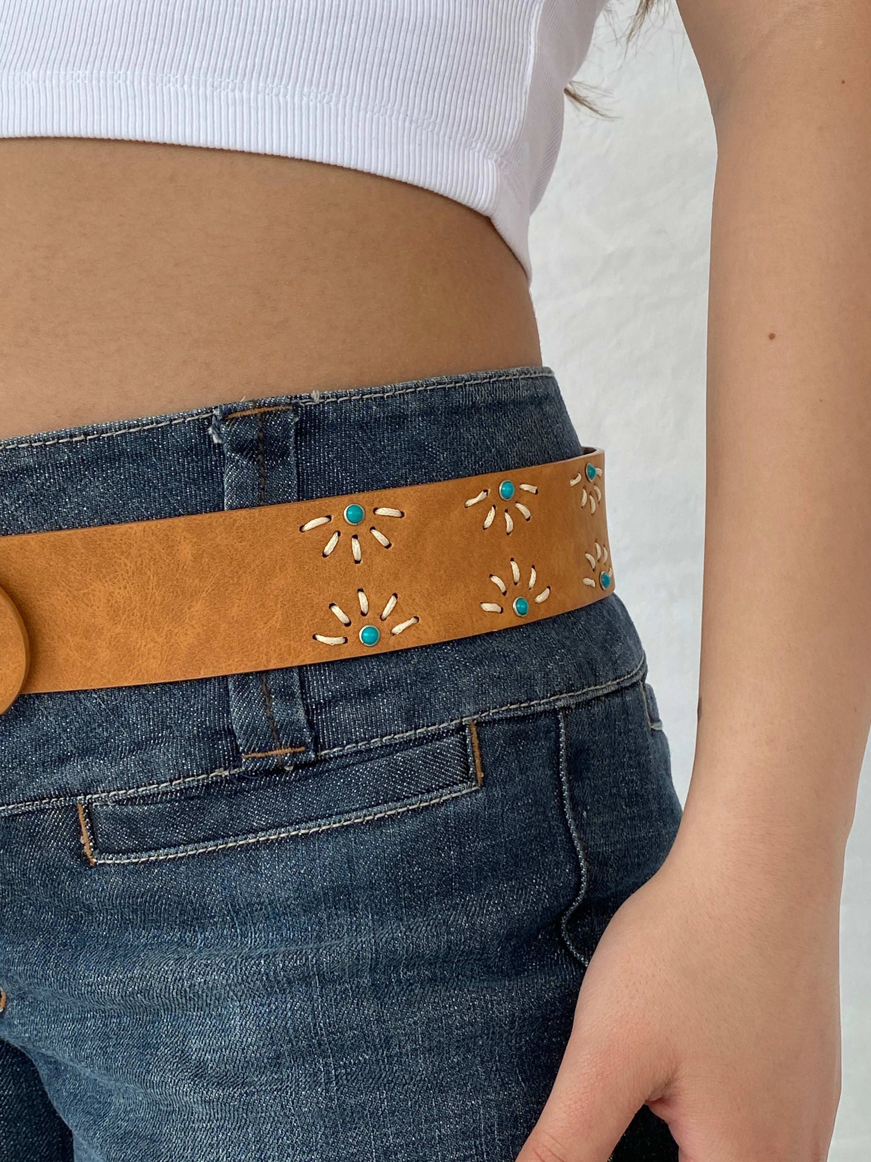 Vintage Cowboy Style Belt - Balagan Vintage Belt 90s, belt, cowboy, Lana