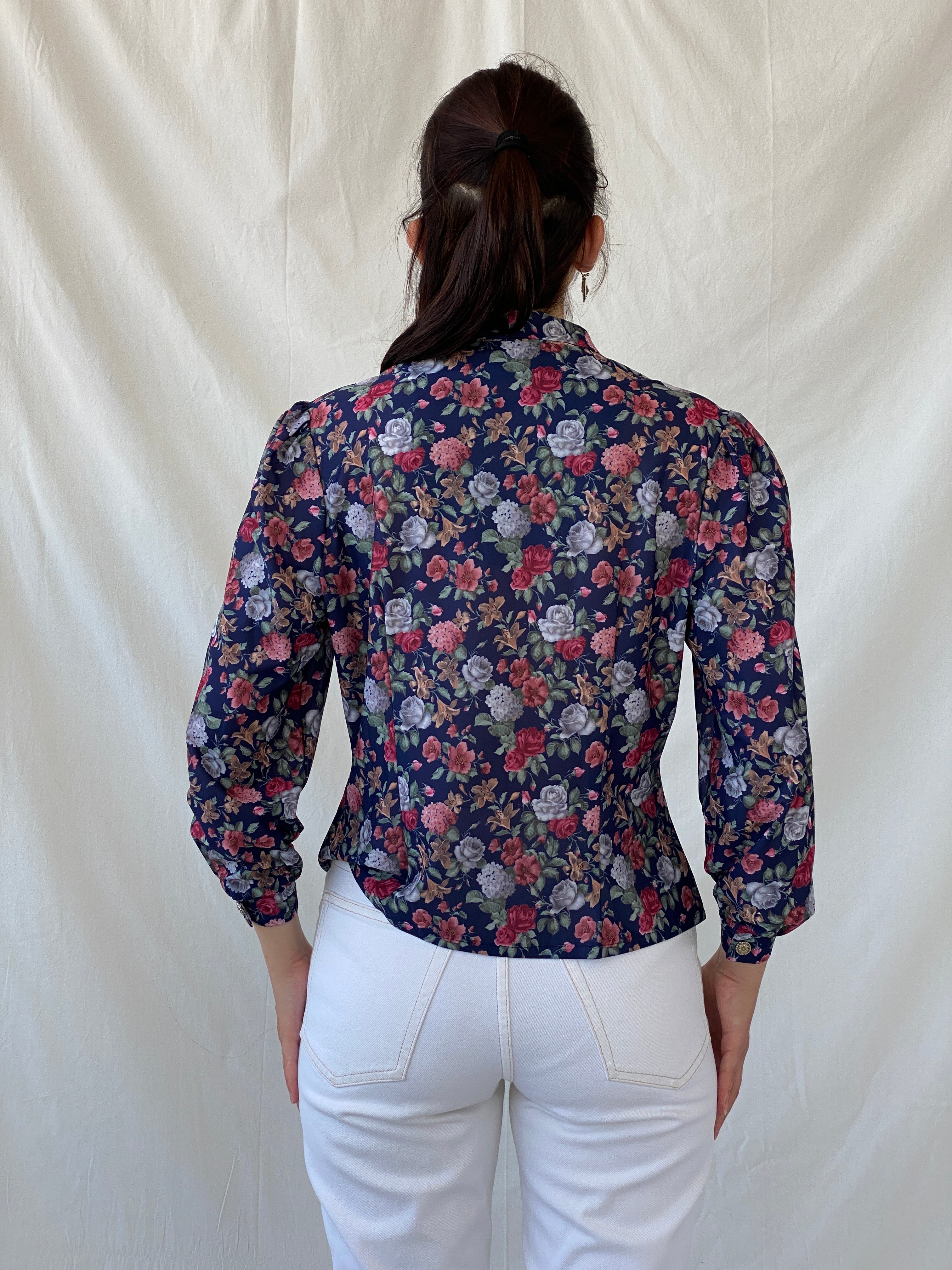 Vintage DEBENHAMS Navy Red Floral Silver Buttoned Women’s Long Sleeve Shirt - L - Balagan Vintage Full sleeve Shirt 00s, Ayah, floral, floral shirt, full sleeve shirt, NEW IN, shirt, women shirt