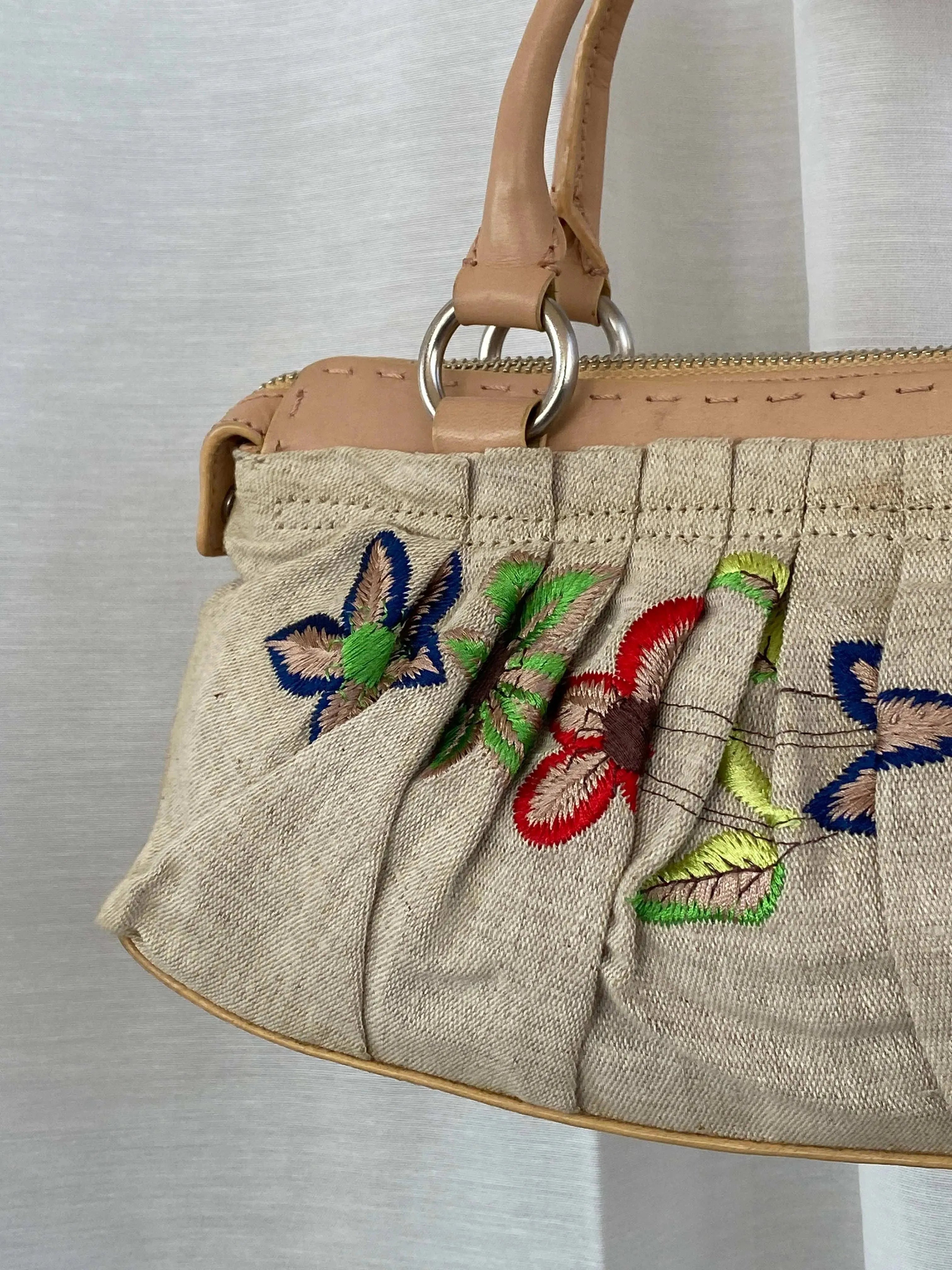 Vintage DKNY Floral Embroidered Canvas Handbag - Balagan Vintage Handbags 90s, consignment, Sadouf