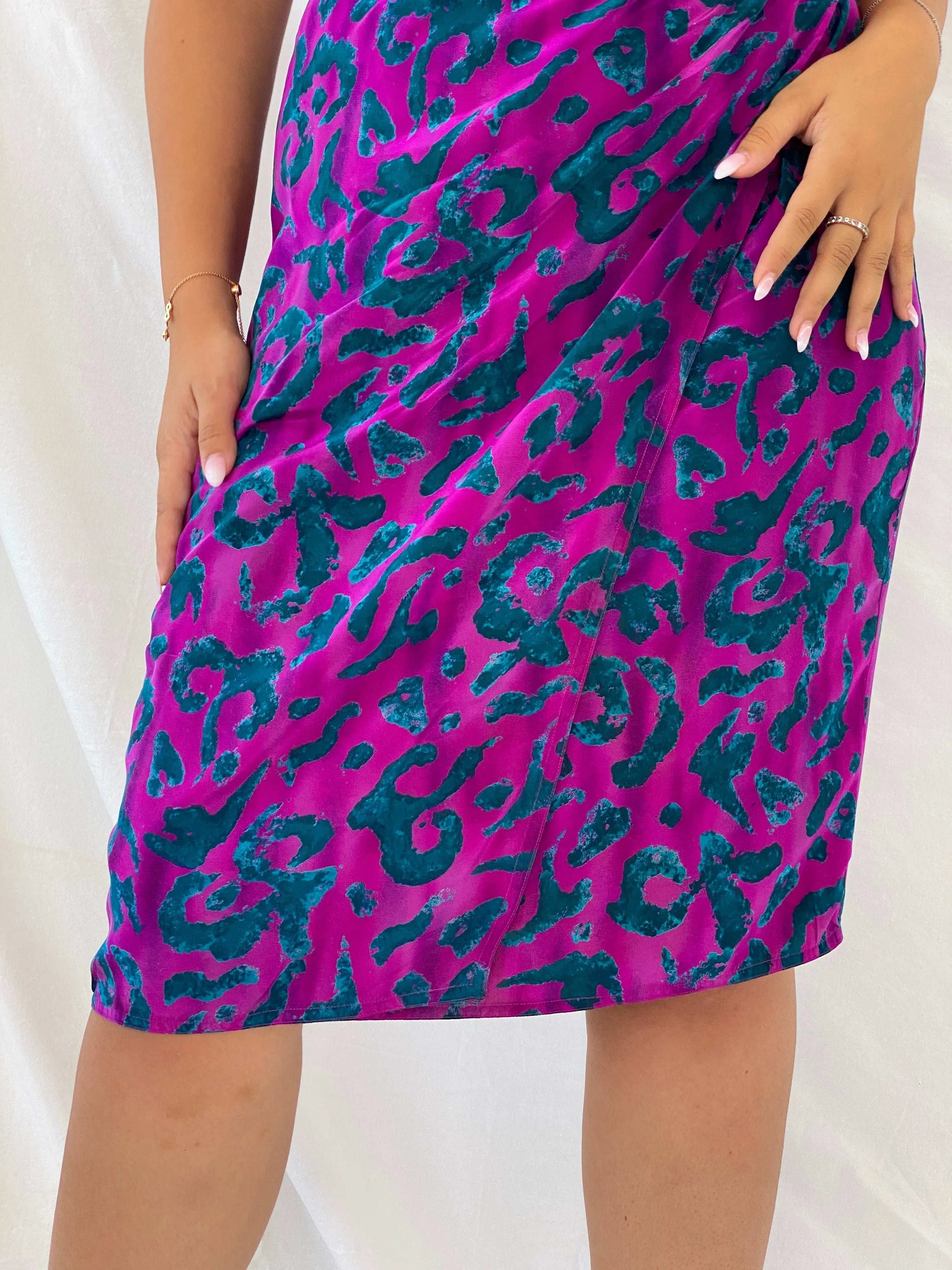Vintage Ellen Tracy By Linda Allard Midi Wrap Dress - L - Balagan Vintage Midi Dress Deals, Dina, midi dress, silk, wrap