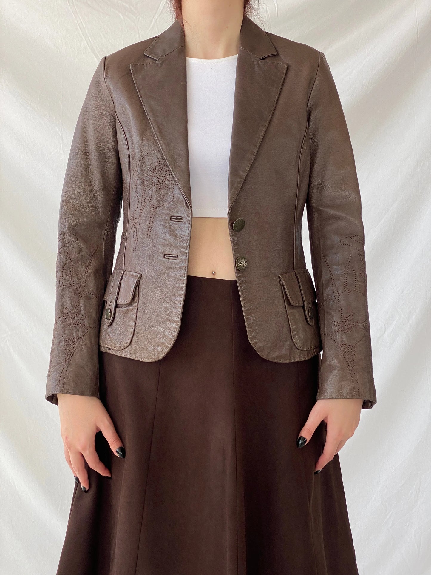 Vintage FRANSA Brown Genuine Leather Floral Embroidered Women’s Blazer Jacket - M - Balagan Vintage Leather Jacket 00s, Ayah, brown leather, Coats&Jackets, genuine leather, genuine leather jacket, leather, leather jacket, winter, Women's Blazers, Women's Leather Jackets