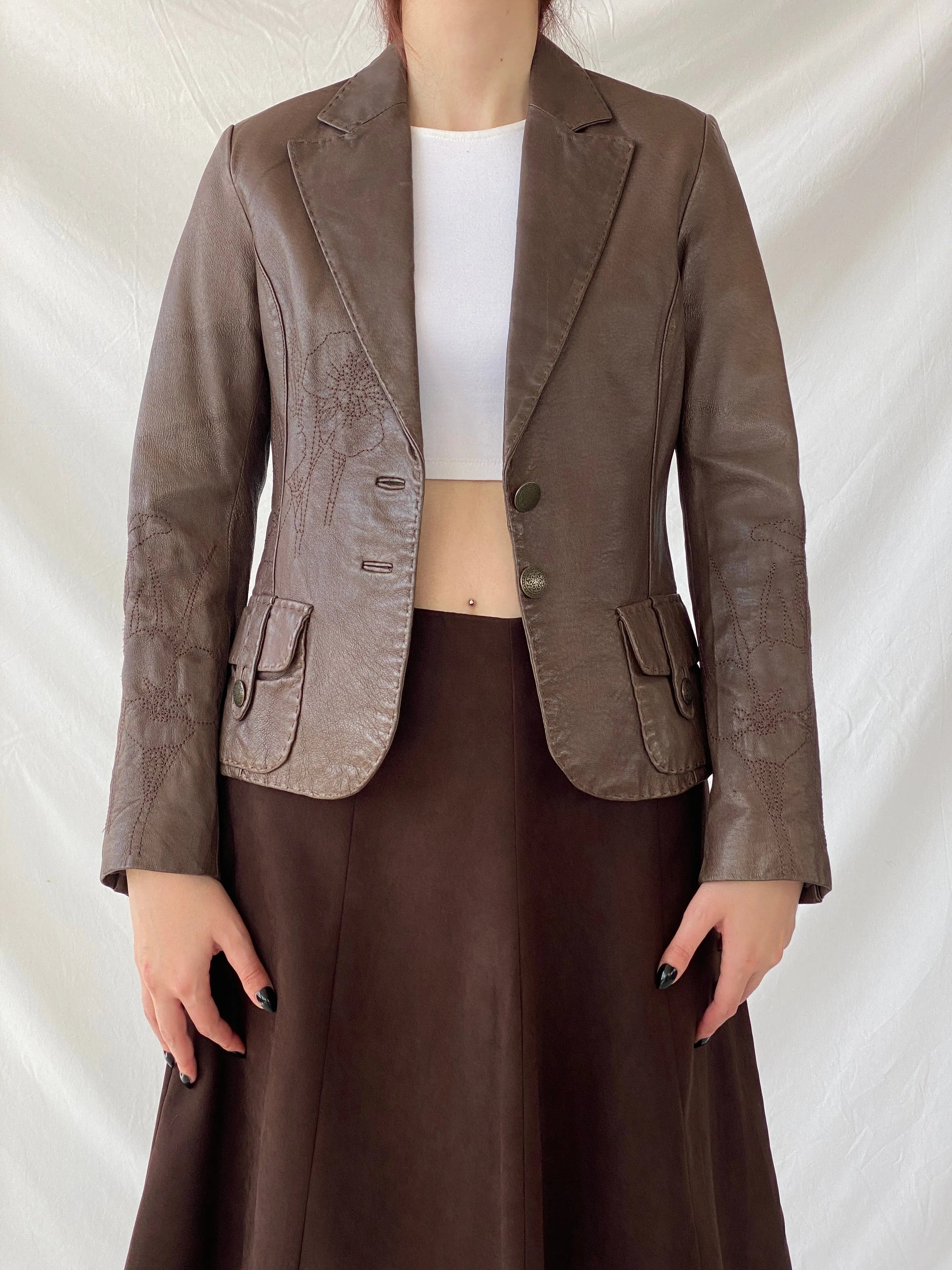Vintage FRANSA Brown Genuine Leather Floral Embroidered Women’s Blazer Jacket - M - Balagan Vintage Leather Jacket 00s, Ayah, brown leather, Coats&Jackets, genuine leather, genuine leather jacket, leather, leather jacket, winter, Women's Blazers, Women's Leather Jackets