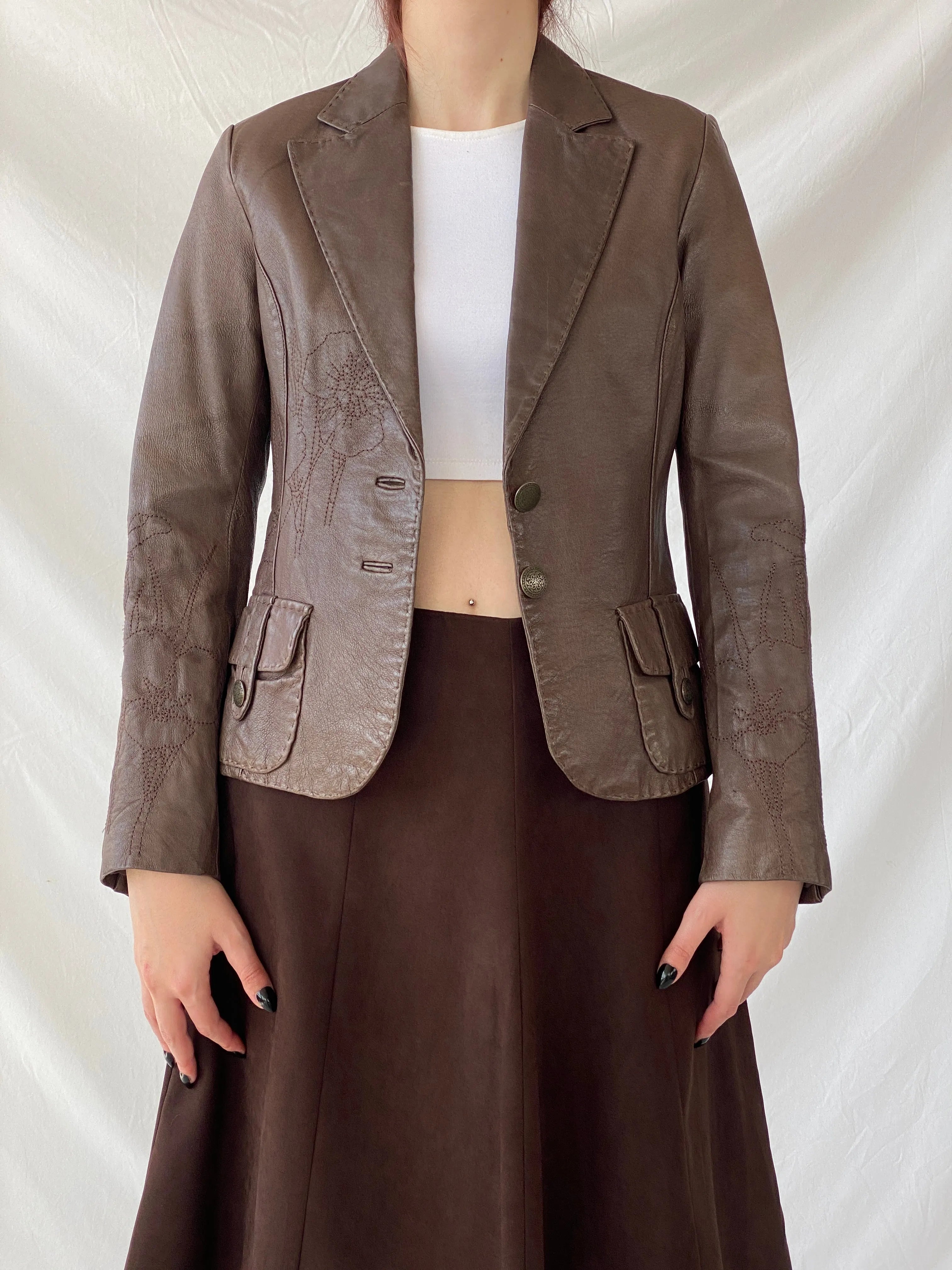 Vintage FRANSA Brown Genuine Leather Floral Embroidered Women’s Blazer Jacket - M - Balagan Vintage Leather Jacket 00s, Ayah, brown leather, genuine leather, genuine leather jacket, leather, leather jacket, NEW IN, winter