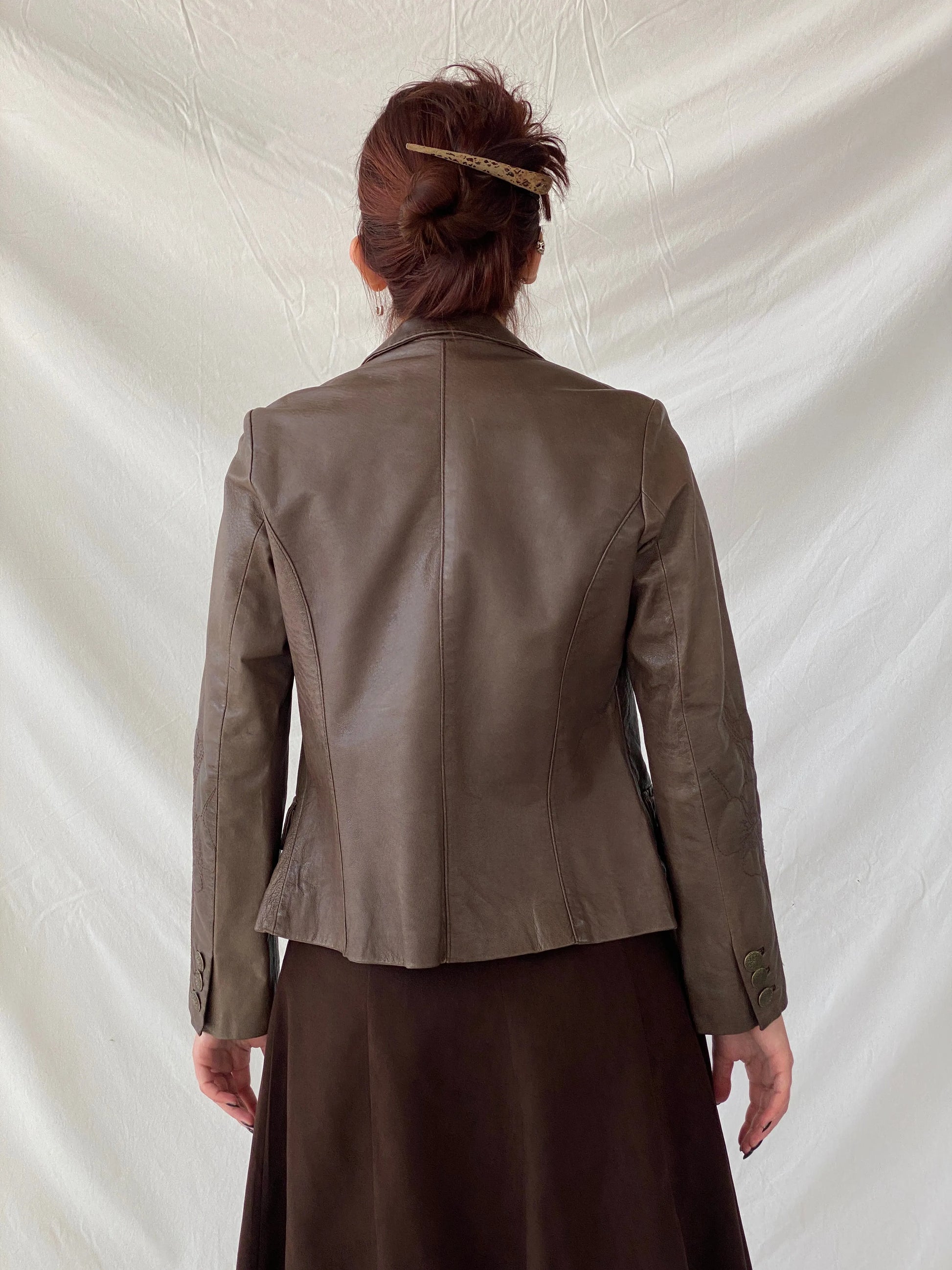 Vintage FRANSA Brown Genuine Leather Floral Embroidered Women’s Blazer Jacket - M - Balagan Vintage Leather Jacket 00s, Ayah, brown leather, Coats&Jackets, genuine leather, genuine leather jacket, leather, leather jacket, winter, Women's Blazers, Women's Leather Jackets