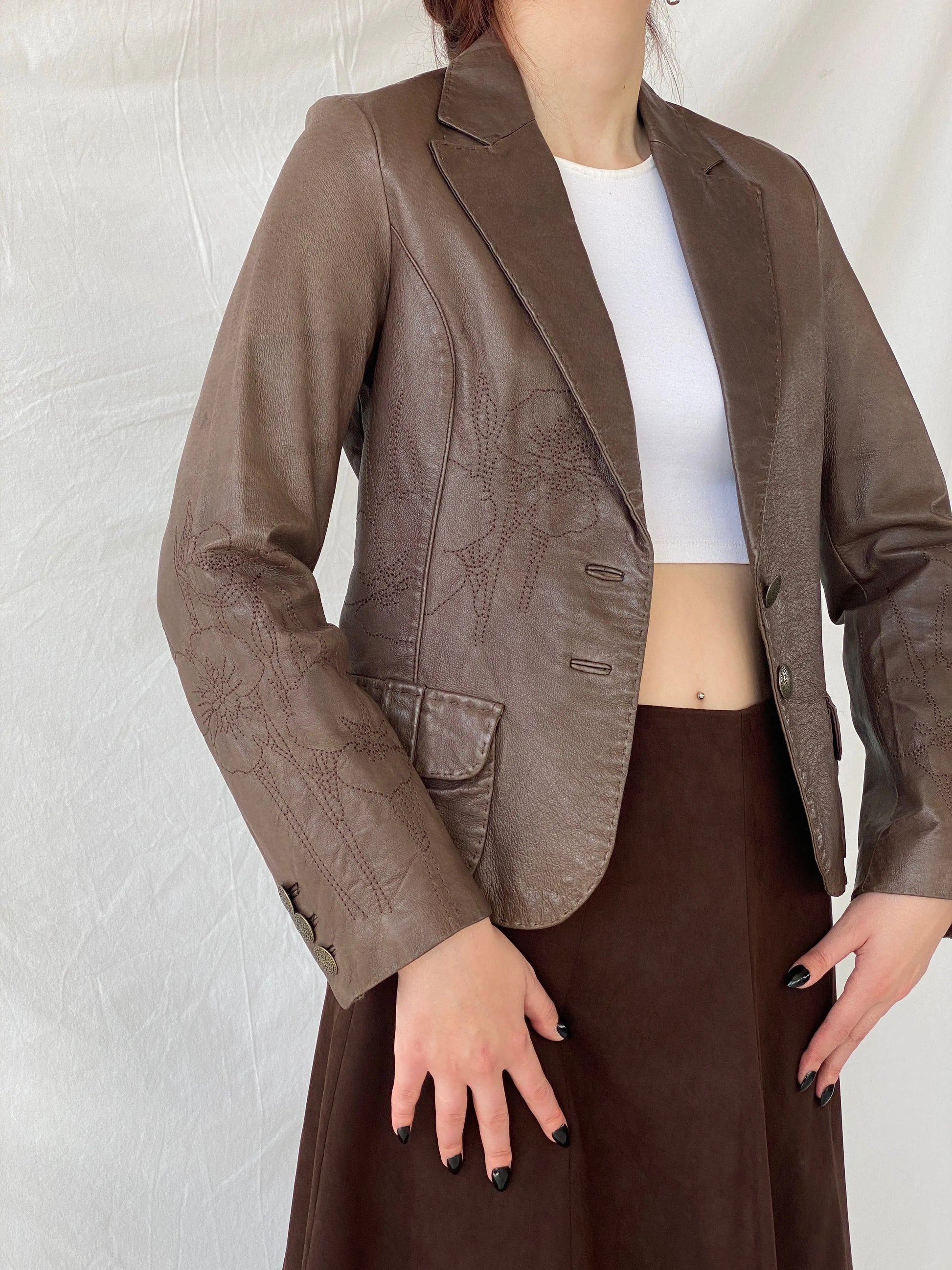 Vintage FRANSA Brown Genuine Leather Floral Embroidered Women’s Blazer Jacket - M - Balagan Vintage Leather Jacket 00s, Ayah, brown leather, Coats&Jackets, genuine leather, genuine leather jacket, leather, leather jacket, winter, Women's Blazers, Women's Leather Jackets