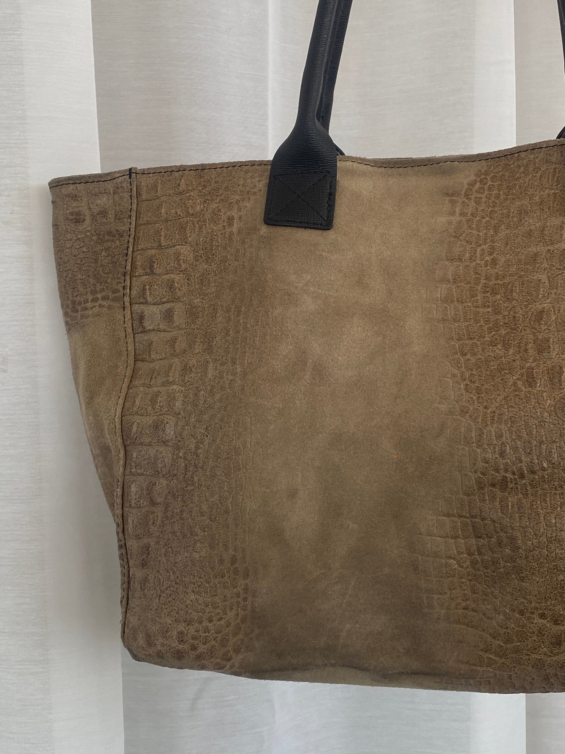 Vintage Genuine Italian Leather Croc Embossed Taupe Satchel Shoulder Bag - Balagan Vintage Handbags 00s, 90s, bag, genuine leather, NEW IN, shoulder bag, Y2K