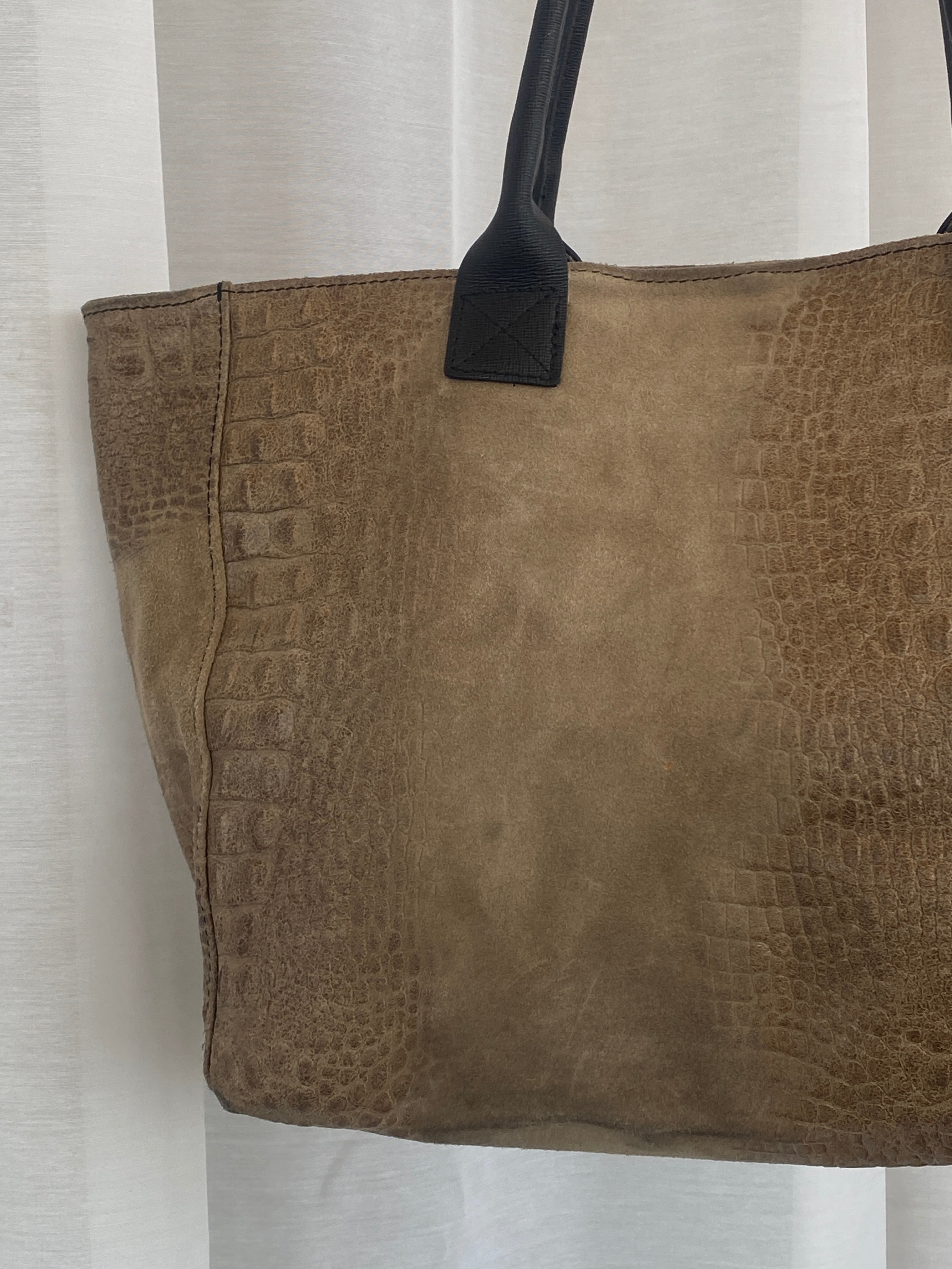 Vintage Genuine Italian Leather Croc Embossed Taupe Satchel Shoulder Bag - Balagan Vintage Handbags 00s, 90s, bag, genuine leather, NEW IN, shoulder bag, Y2K