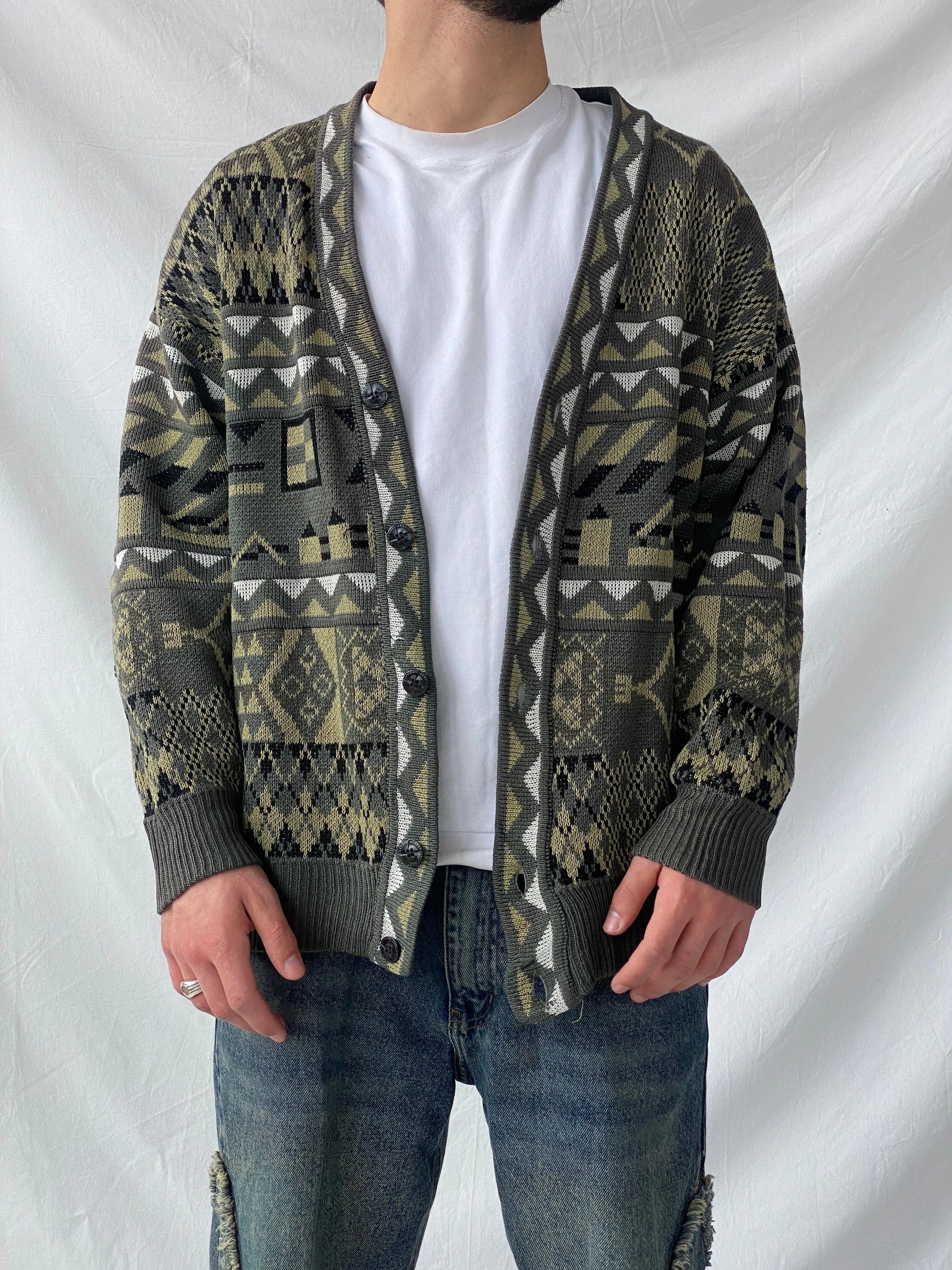 Vintage Geometric Print Men’s Cardigan Sweater - L - Balagan Vintage Sweater 90s, Hamza, knit, knitted cardigan, knitted sweater, men, streetwear, vintage, vintage sweater, winter