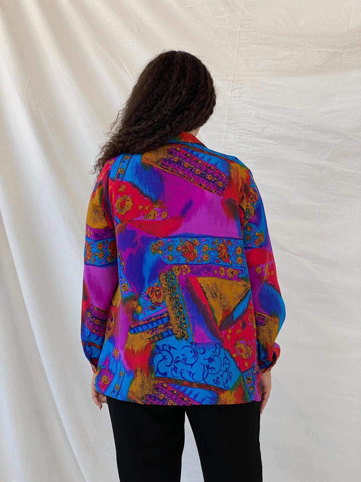 Vintage GW Division of Graff Gold Buttoned Multi-Color Shirt - L - Balagan Vintage Full Sleeve Shirt 00s, 90s, Deals, Dina, floral, floral shirt, full sleeve shirt, multicolored, oversized, oversized shirt, printed shirt, women shirt