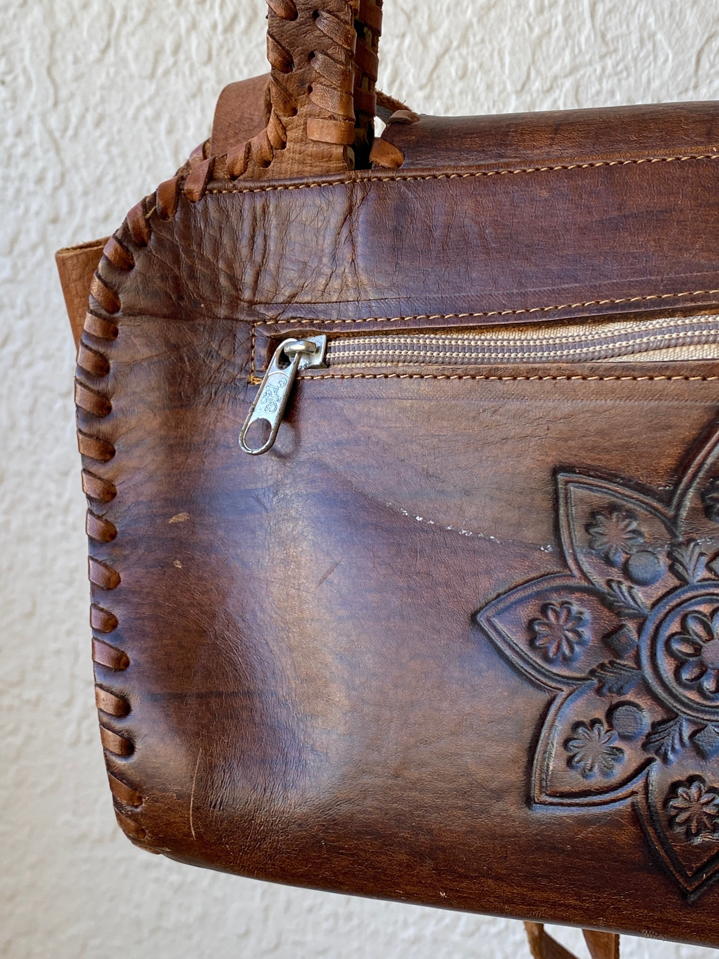 Vintage Handmade African Leather Purse Brown Floral Embossed Shoulder Bag - Balagan Vintage Shoulder Bag 00s, 90s, bag, consignment, genuine leather, shoulder bag, summer, Tojan, Y2K