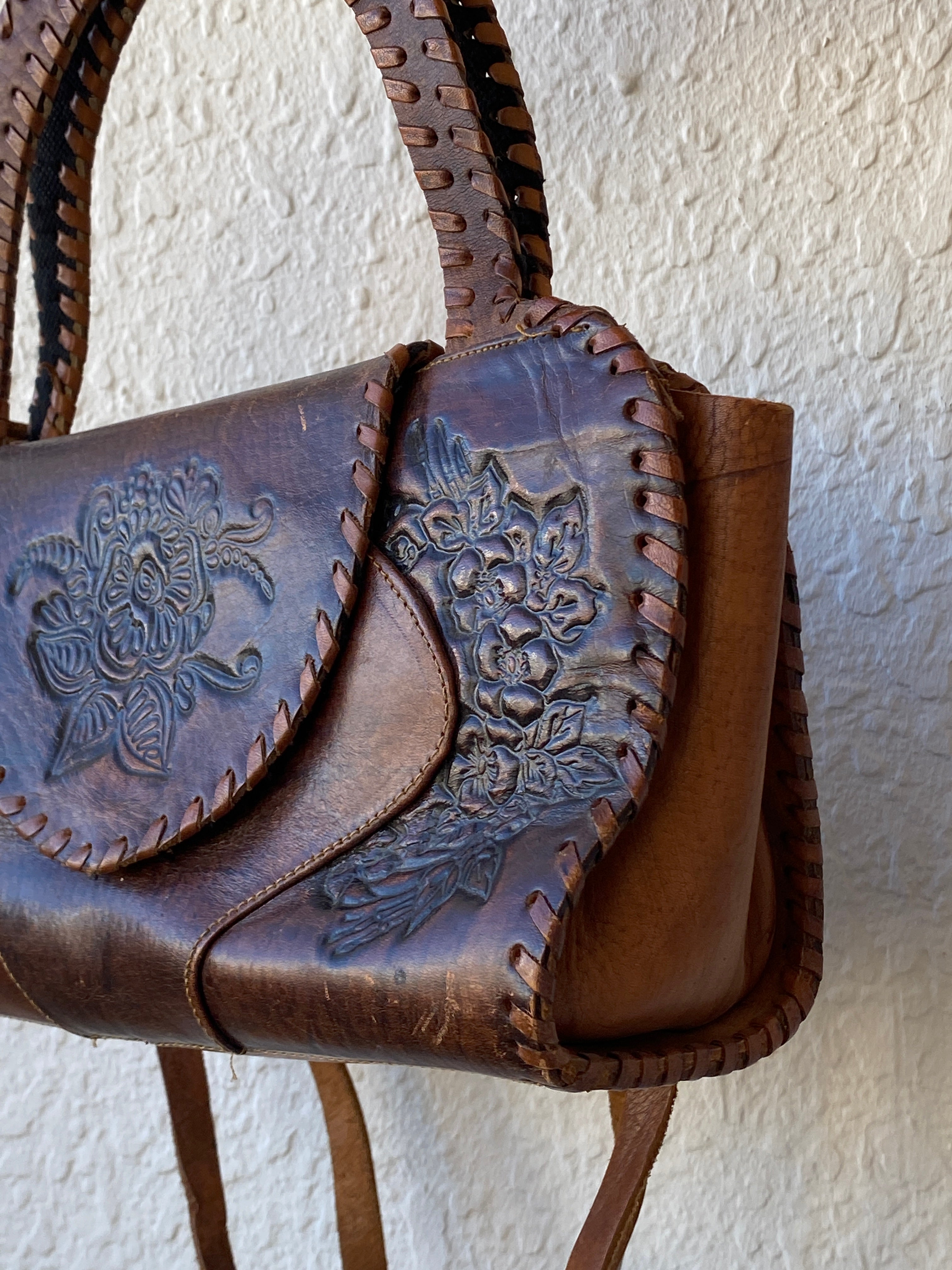 Vintage Handmade African Leather Purse Brown Floral Embossed Shoulder Bag - Balagan Vintage Shoulder Bag 00s, 90s, bag, consignment, genuine leather, shoulder bag, summer, Tojan, Y2K
