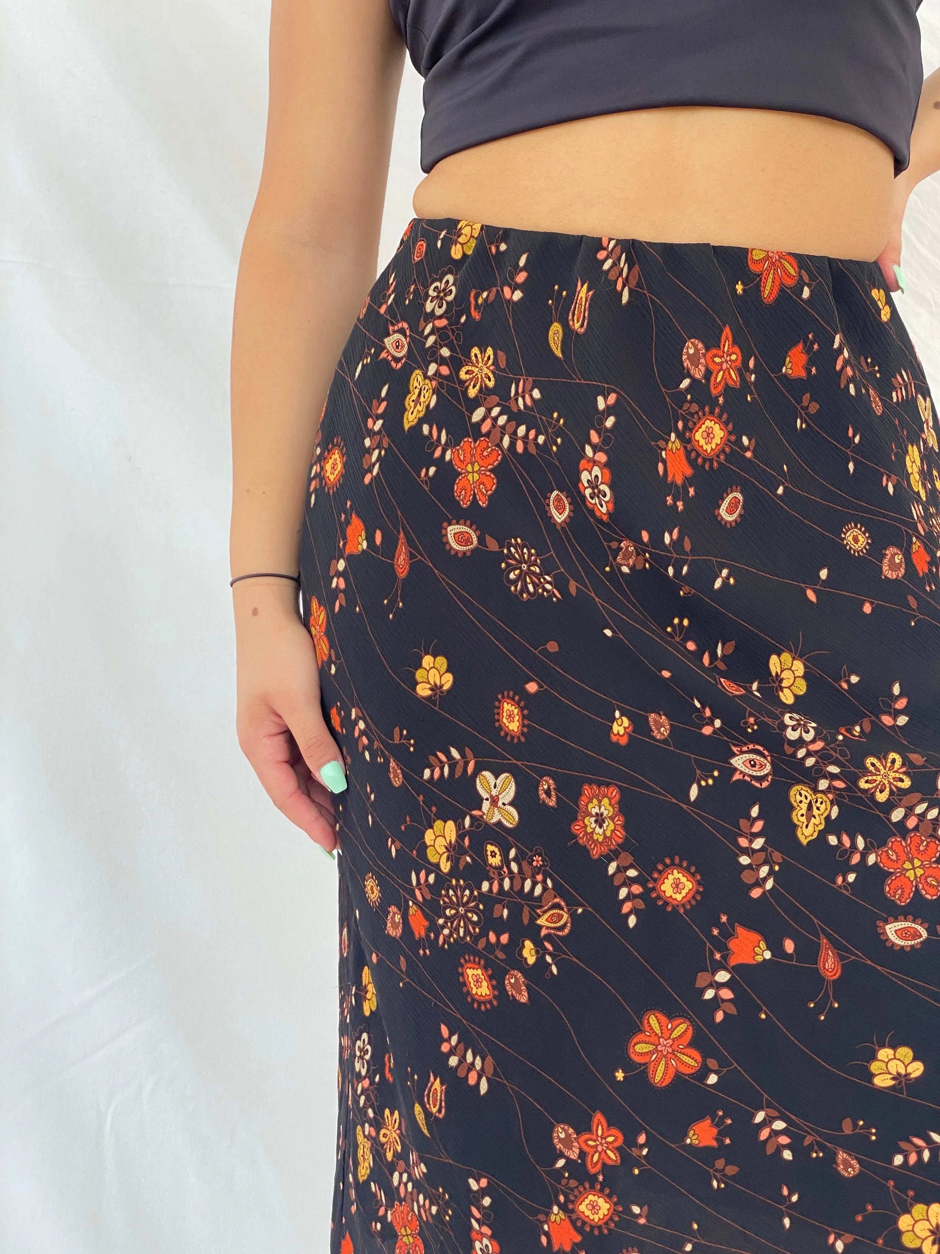Vintage Handmade Floral Midi Elastic Waist Skirt - M - Balagan Vintage Midi Skirt 00s, floral, floral print, Lana, midi skirt, summer