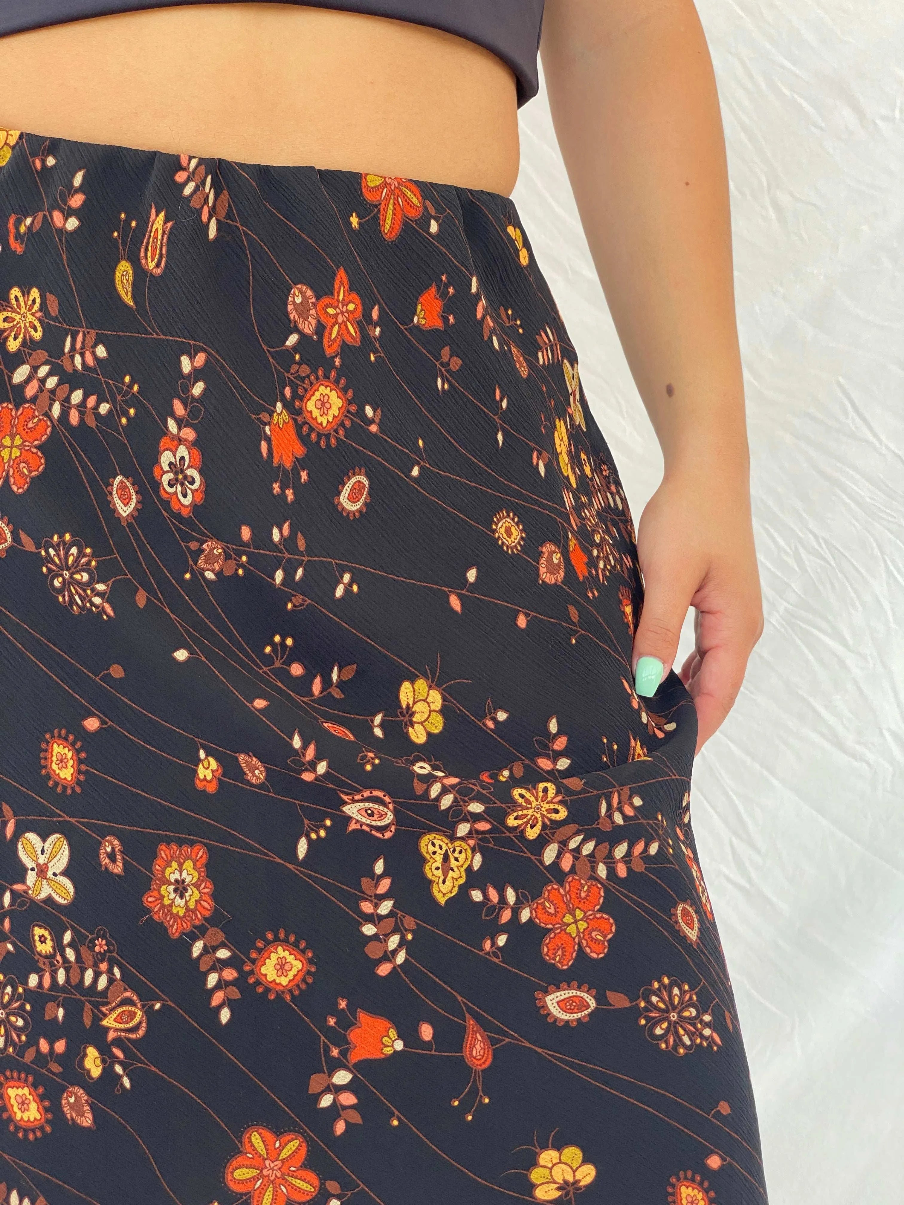 Vintage Handmade Floral Midi Elastic Waist Skirt - M - Balagan Vintage Midi Skirt 00s, floral, floral print, Lana, midi skirt, summer
