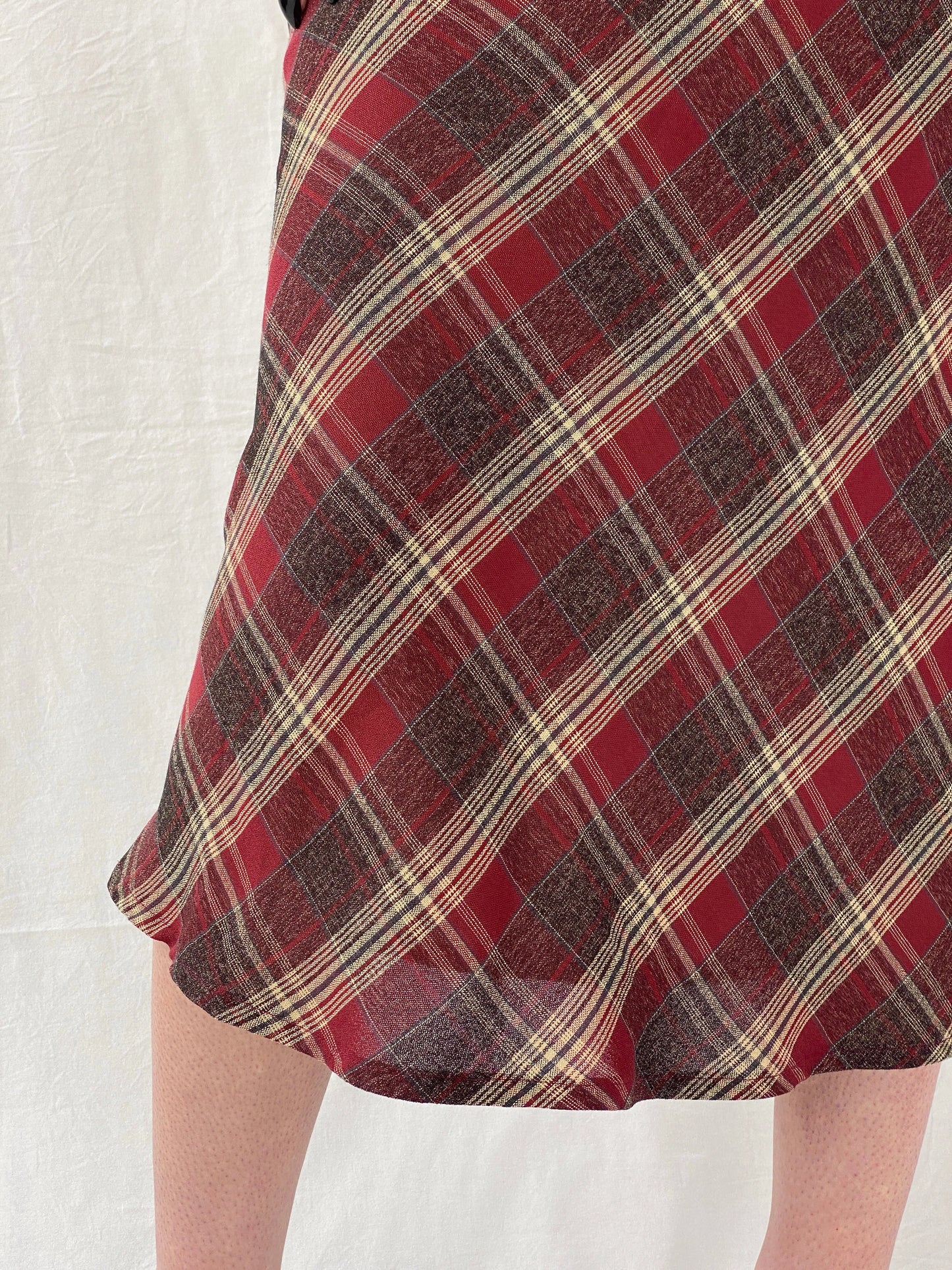 Vintage Handmade Maroon Plaid Flannel Tartan Midi Skirt - M - Balagan Vintage Midi Skirt Ayah, midi skirt, plaid, plaid skirt, striped, winter