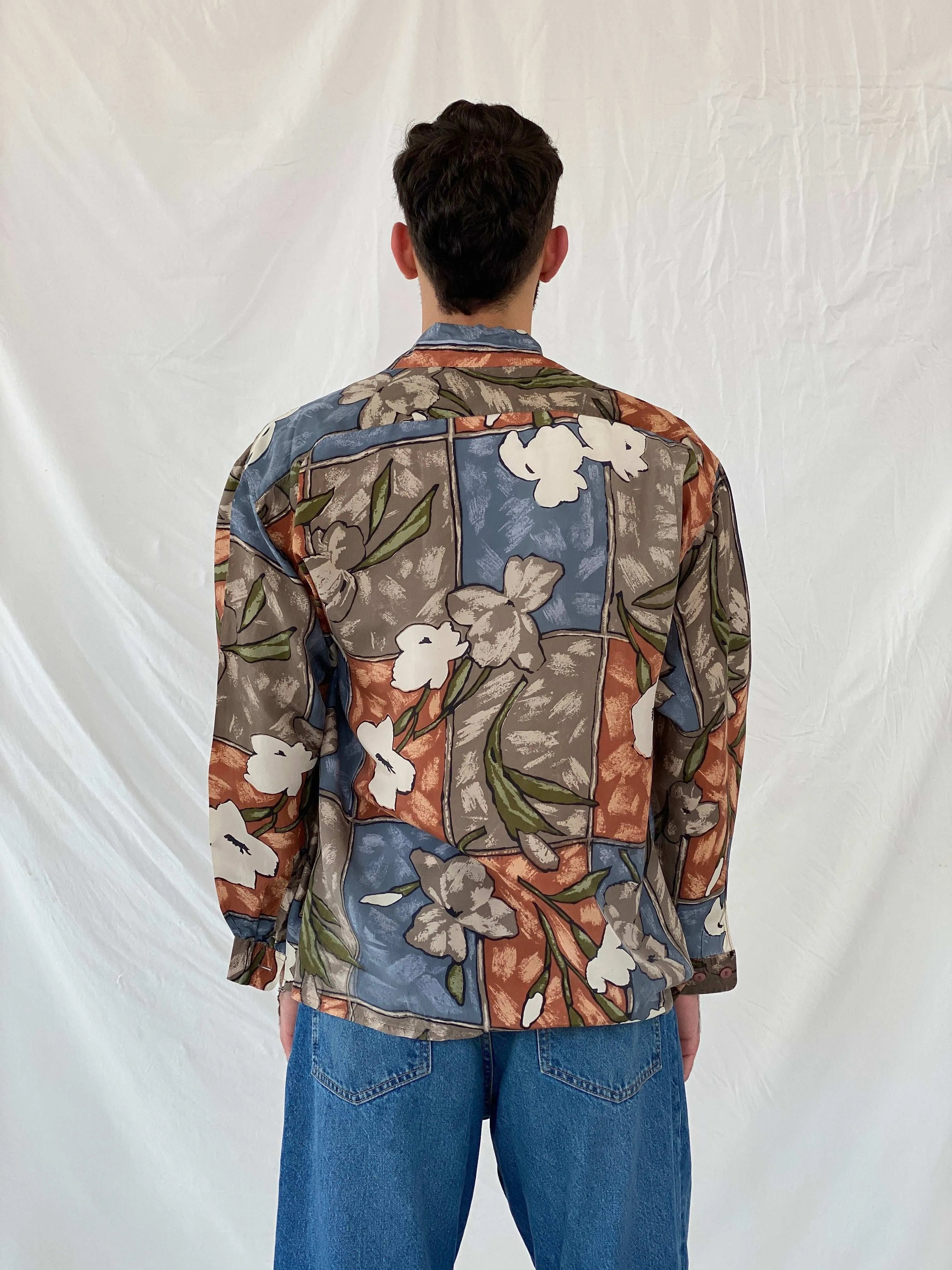 Vintage Hattie Carnegie Floral Full Sleeve Silk Shirt Size M - Balagan Vintage Full Sleeve Shirt 00s, 90s, Awsam, full sleeve shirt, printed shirt, silk shirt