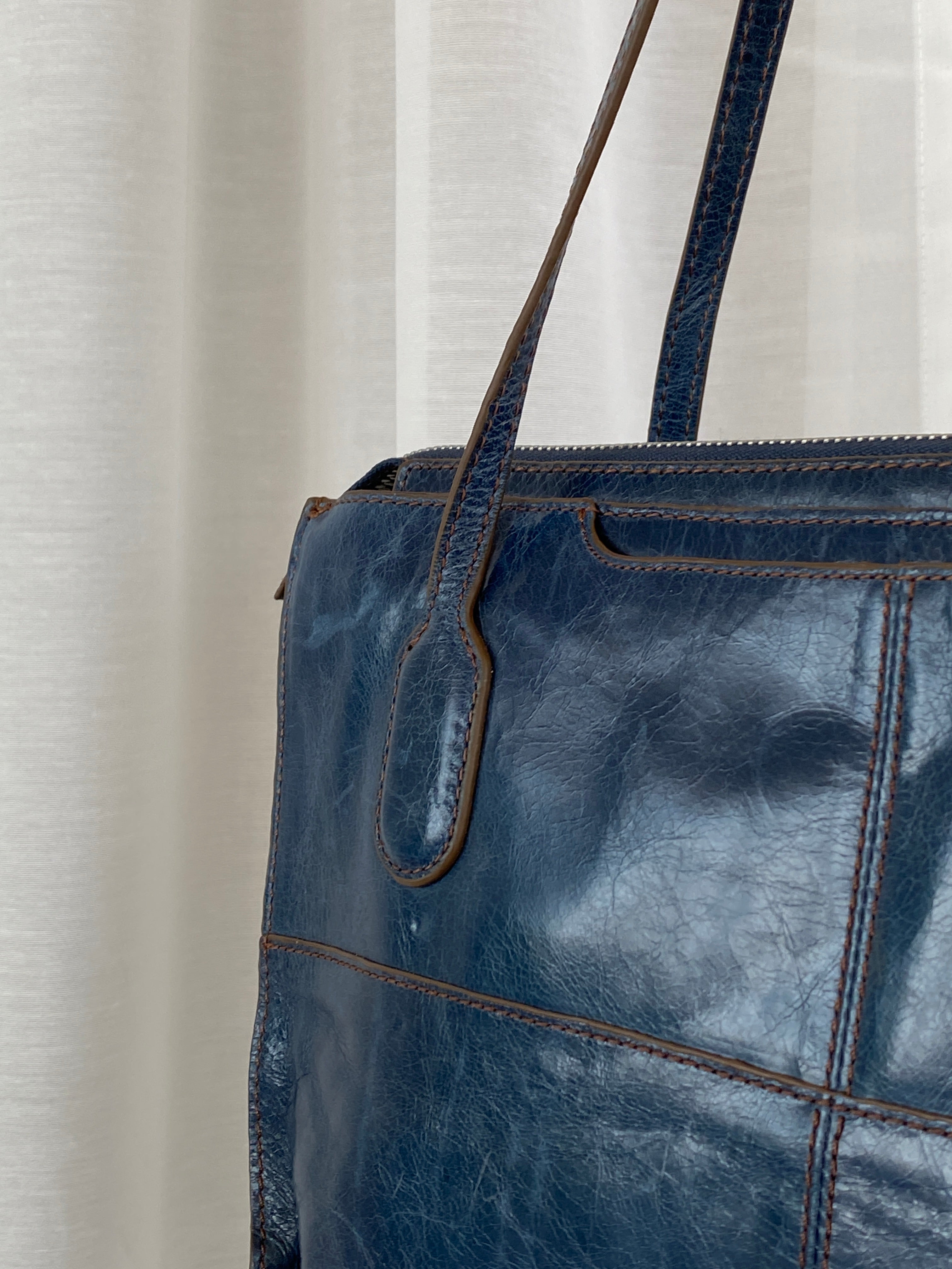 Vintage Hobo The Original Friar Genuine Leather Navy Shoulder Bag - Balagan Vintage Handbags 00s, 90s, bag, genuine leather, NEW IN, shoulder bag, Y2K